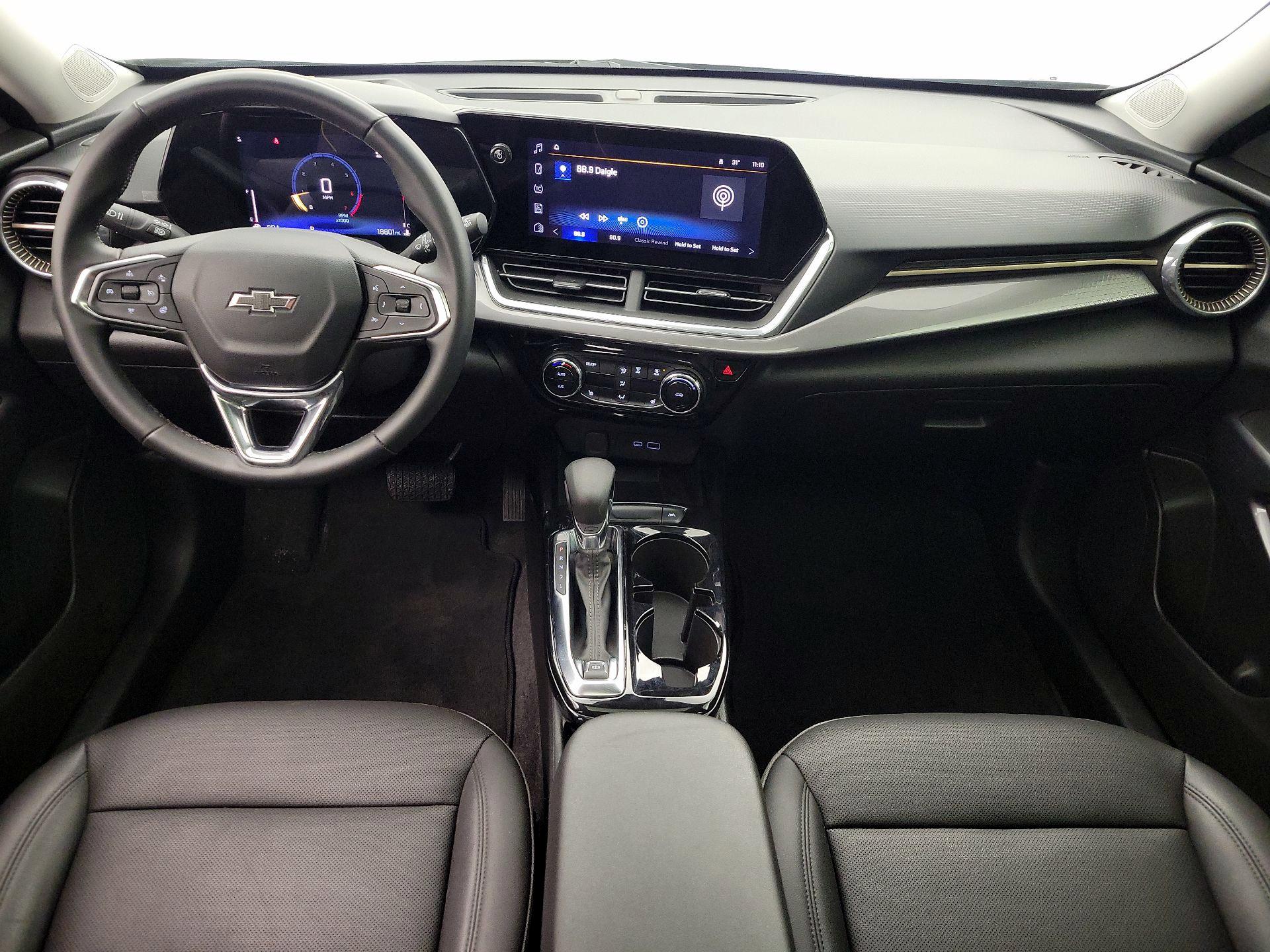 Thumbnail: 2024 Chevrolet Trax - 9