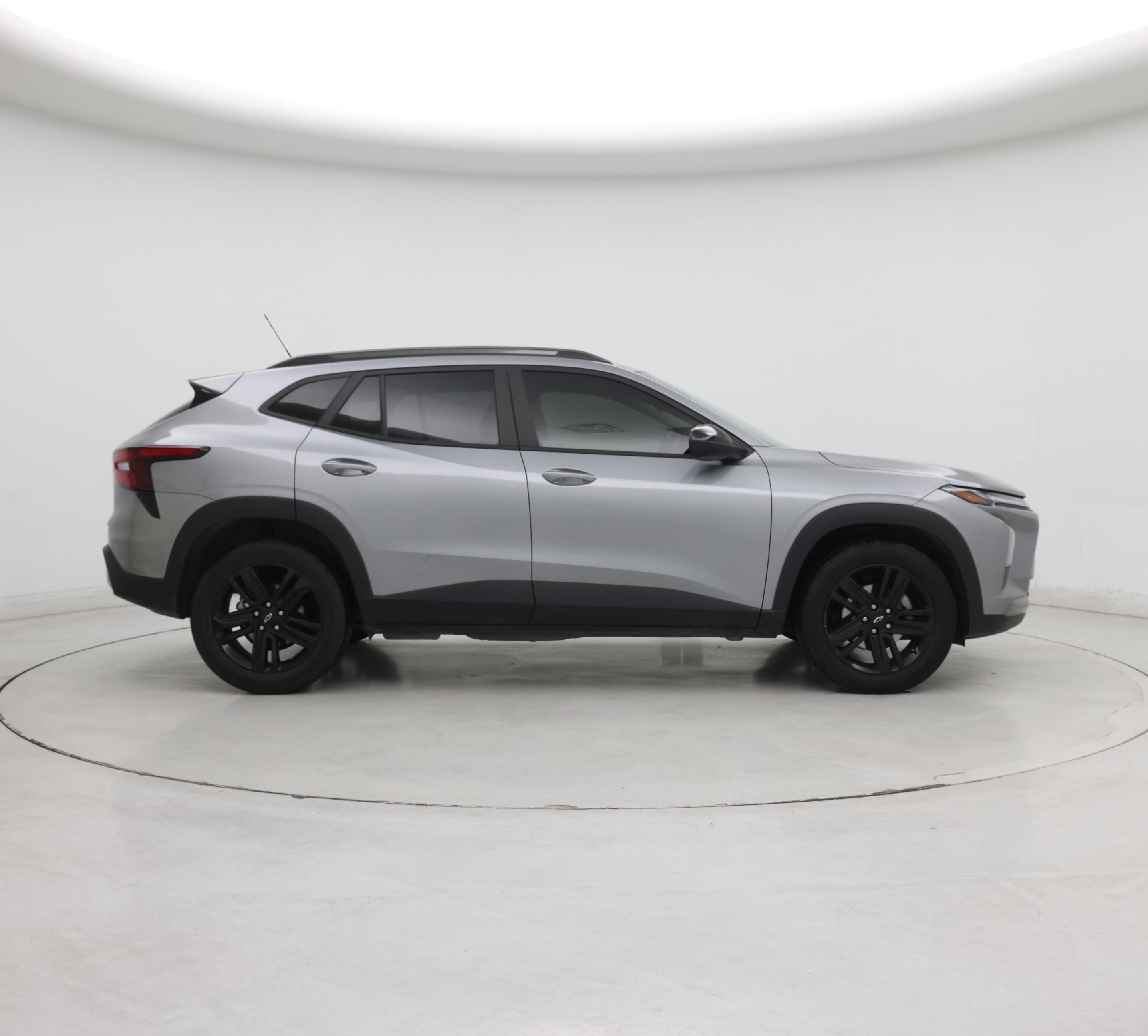 Thumbnail: 2024 Chevrolet Trax - 7