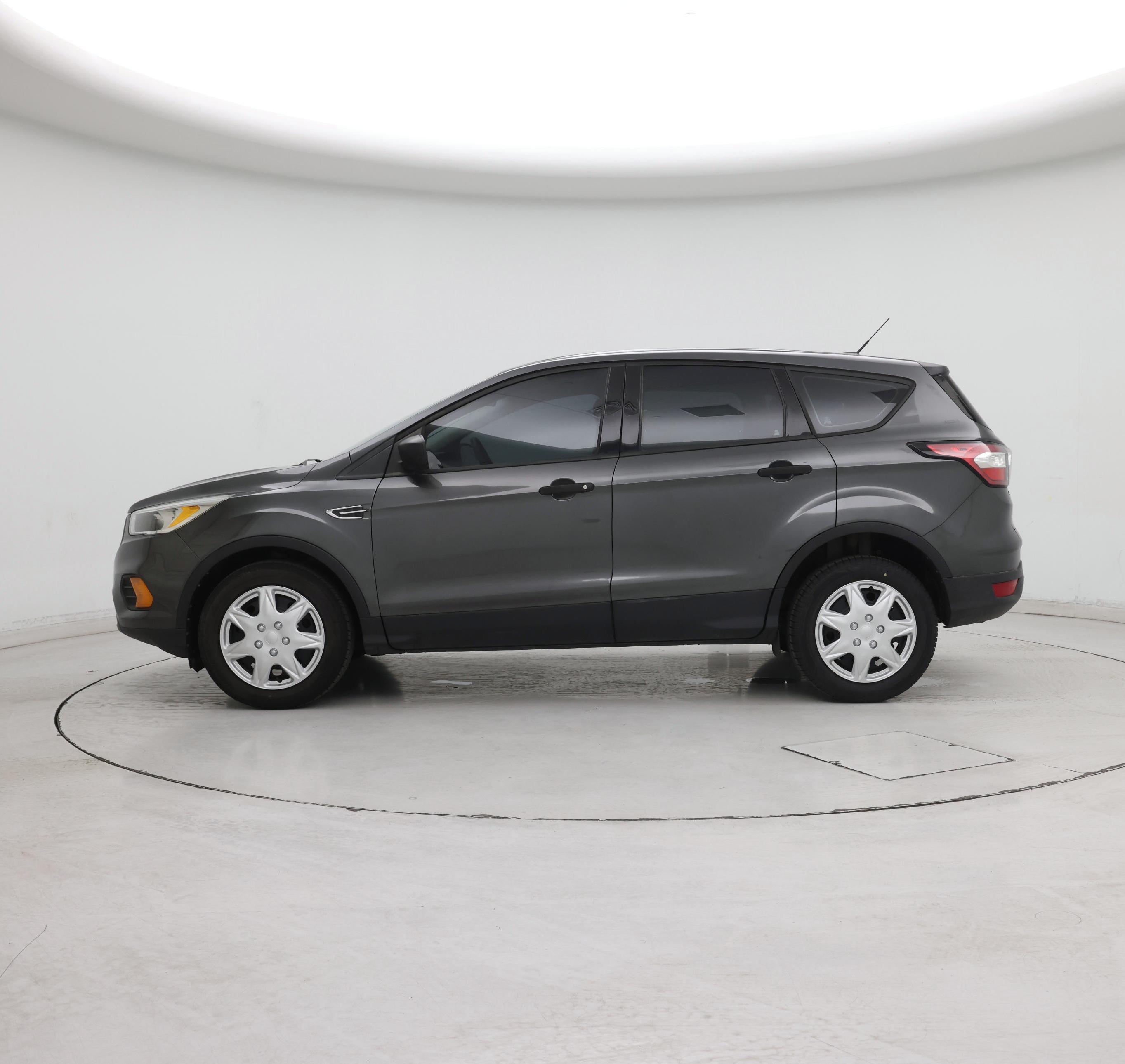 Thumbnail: 2017 Ford Escape - 3