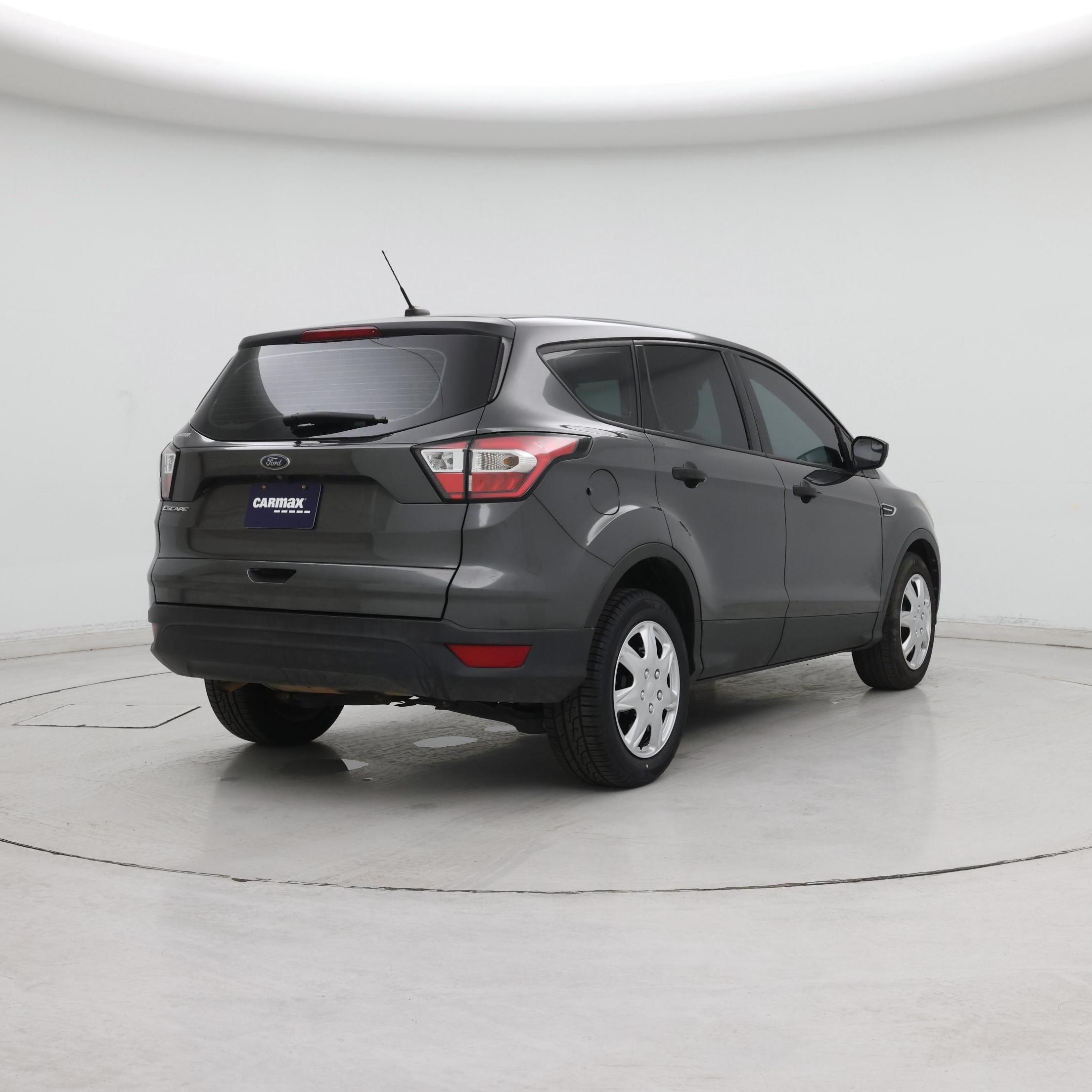 Thumbnail: 2017 Ford Escape - 8