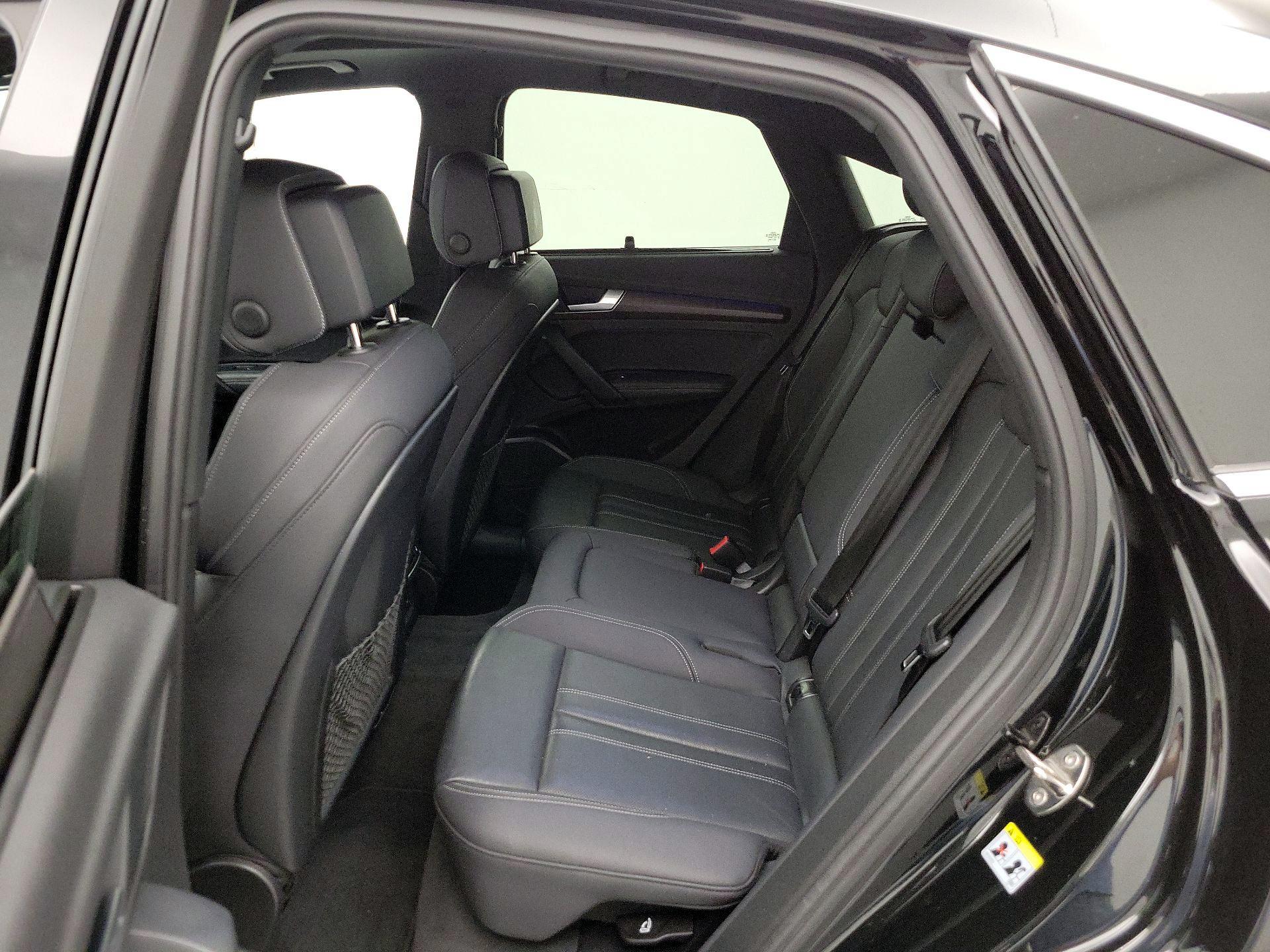 Thumbnail: 2022 Audi Q5 - 20