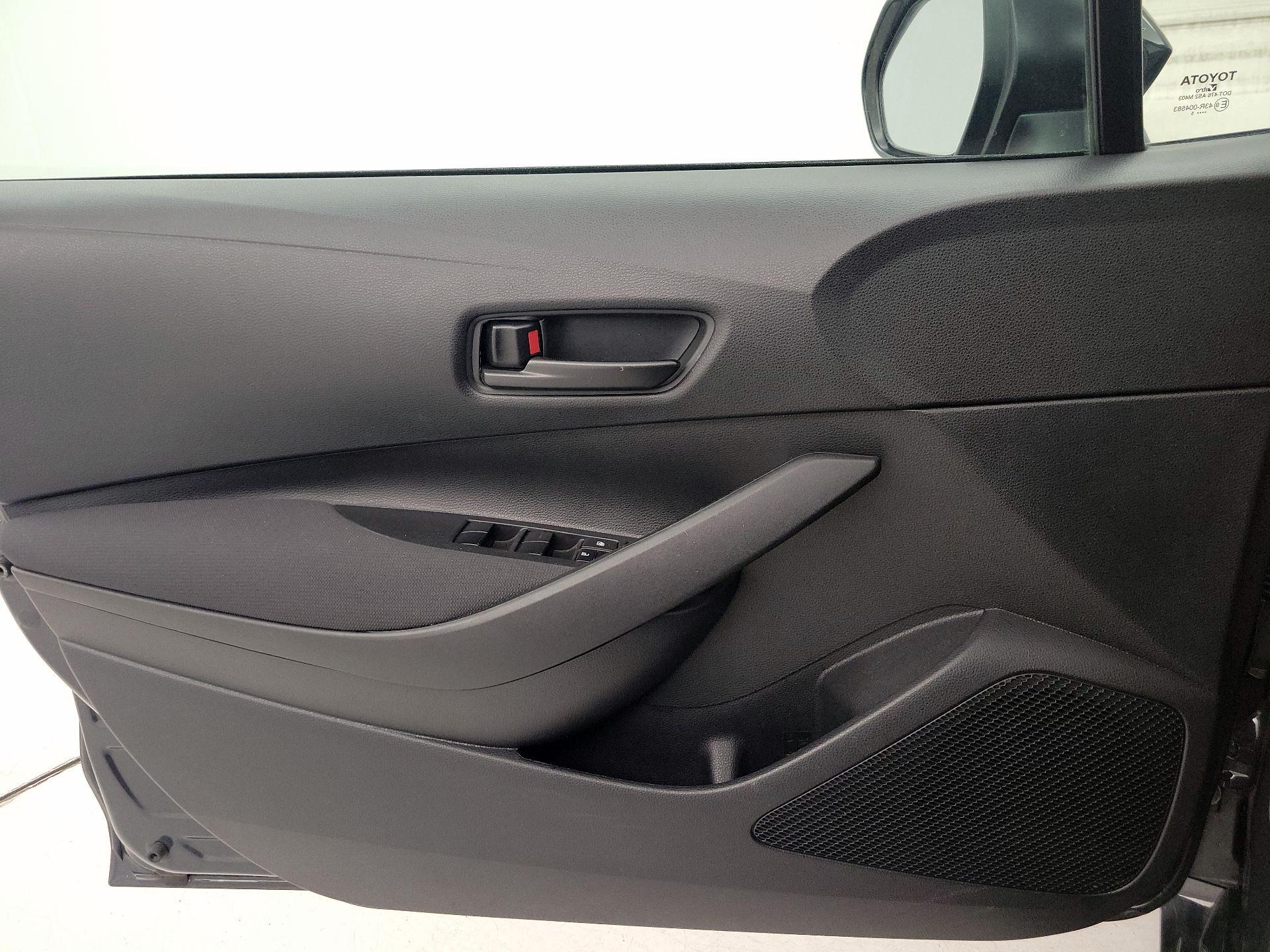 Thumbnail: 2025 Toyota Corolla - 10