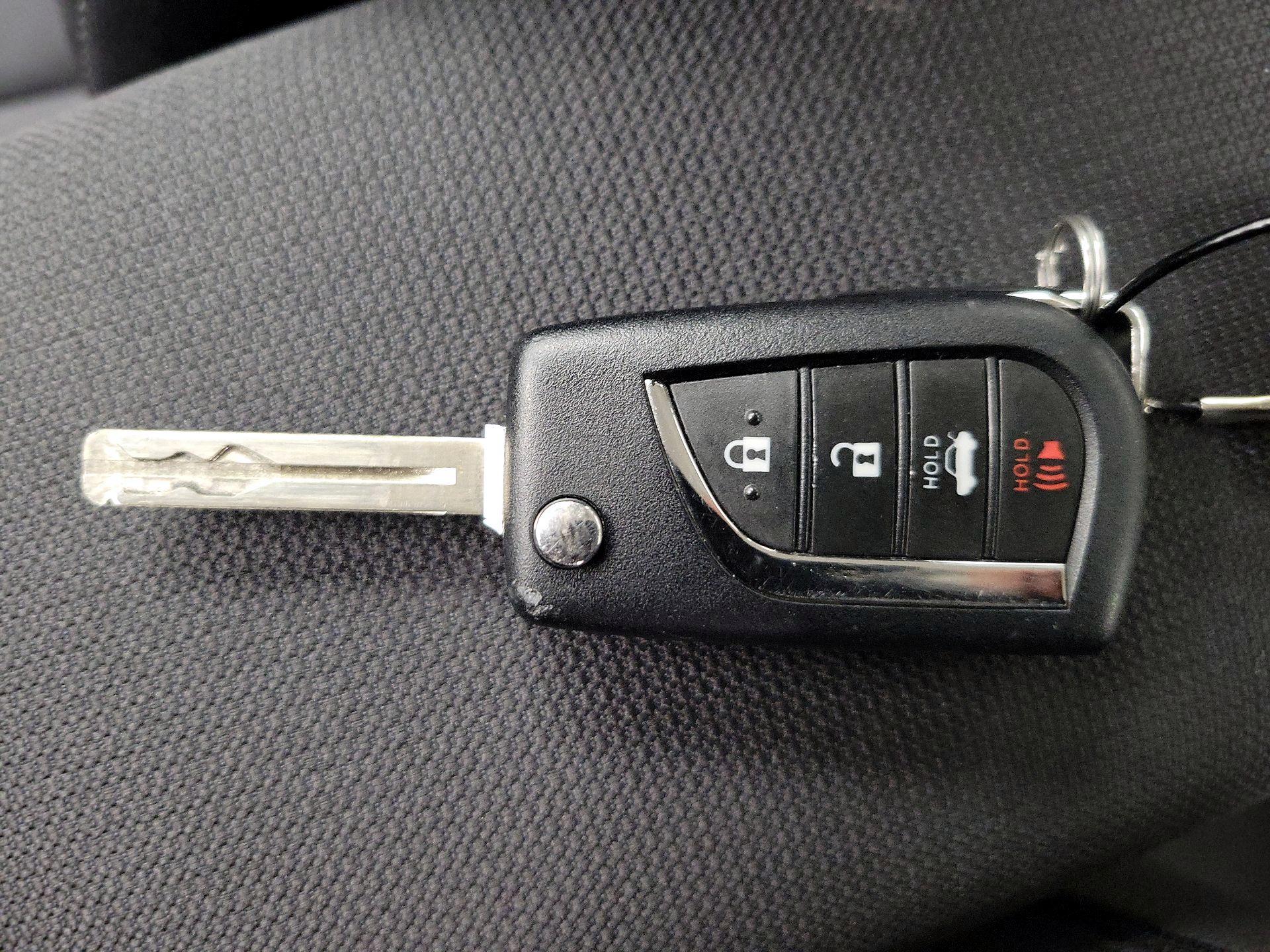 Thumbnail: 2025 Toyota Corolla - 20