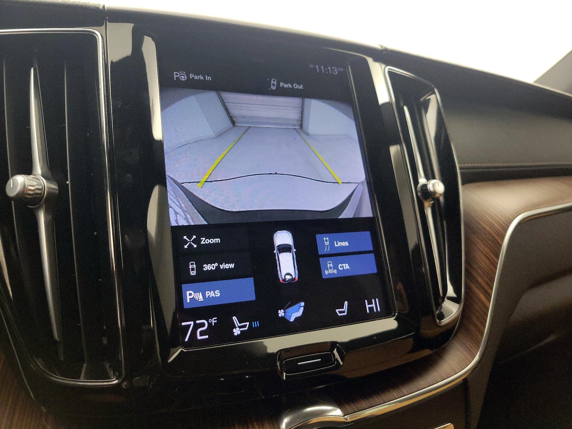 Thumbnail: 2021 Volvo XC60 - 12