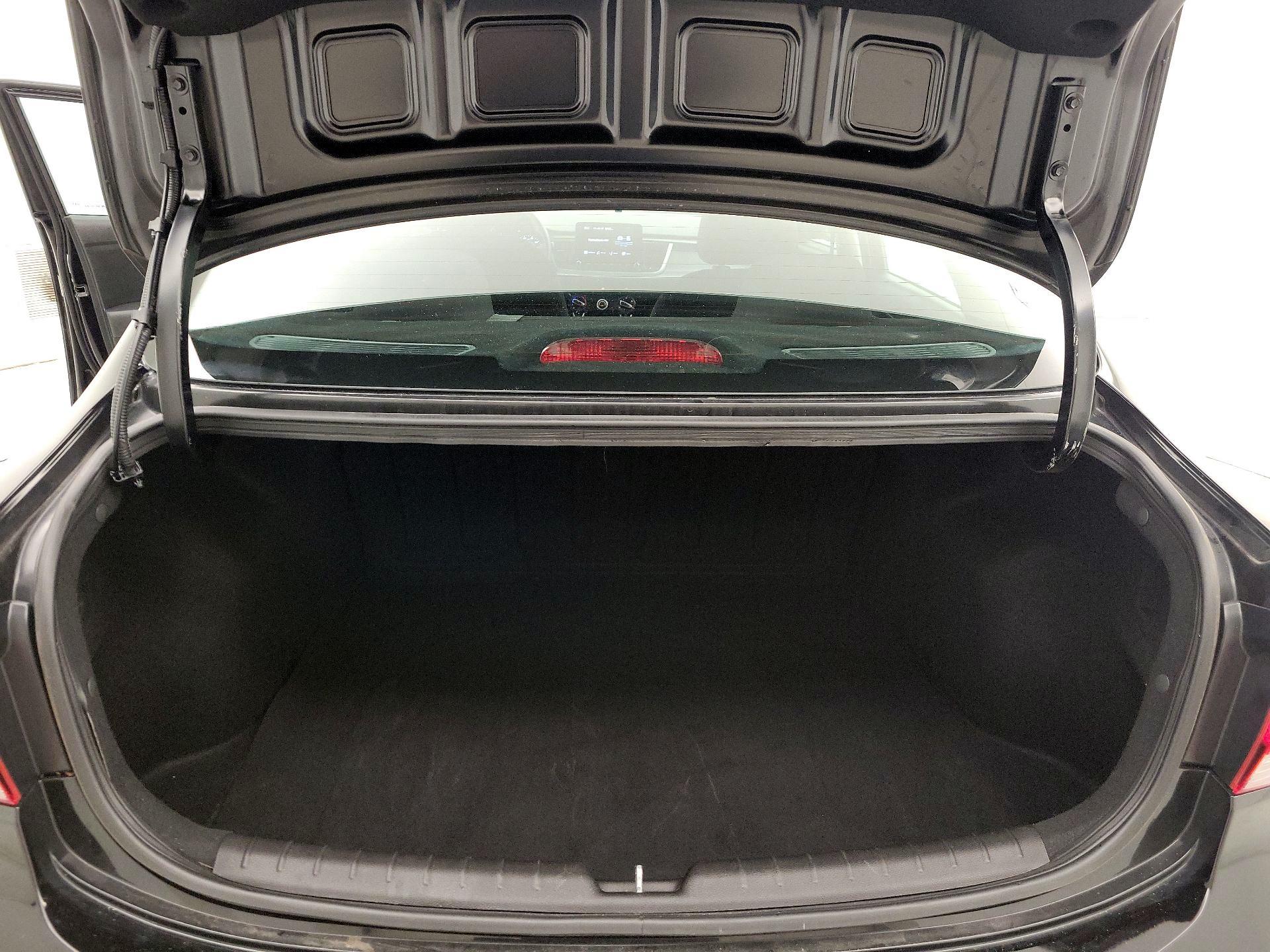 Thumbnail: 2023 Kia Rio - 20