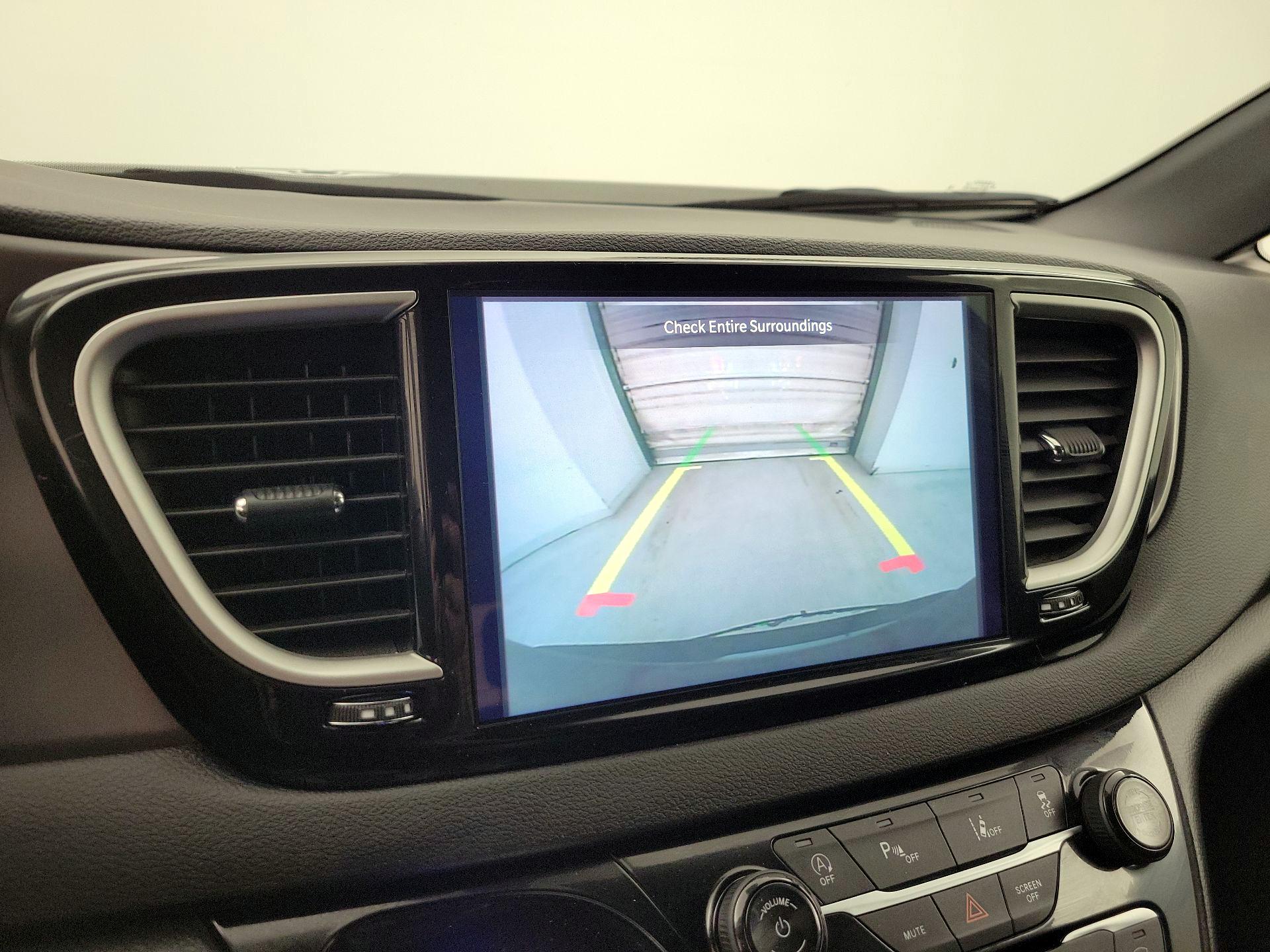 Thumbnail: 2025 Chrysler Pacifica - 14