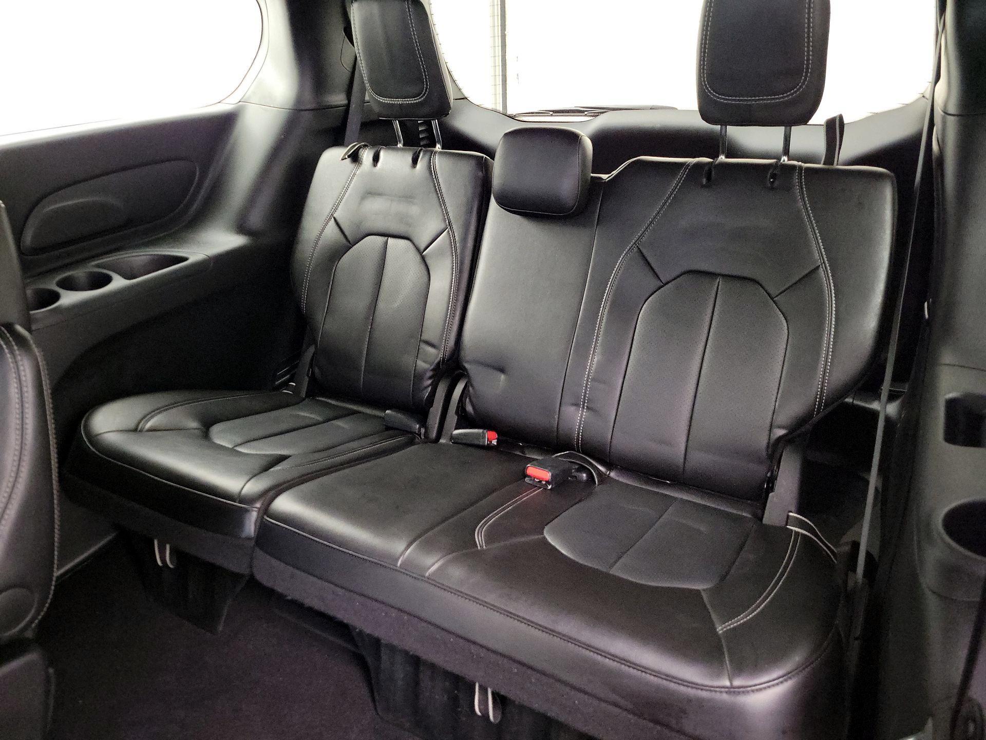 Thumbnail: 2025 Chrysler Pacifica - 20