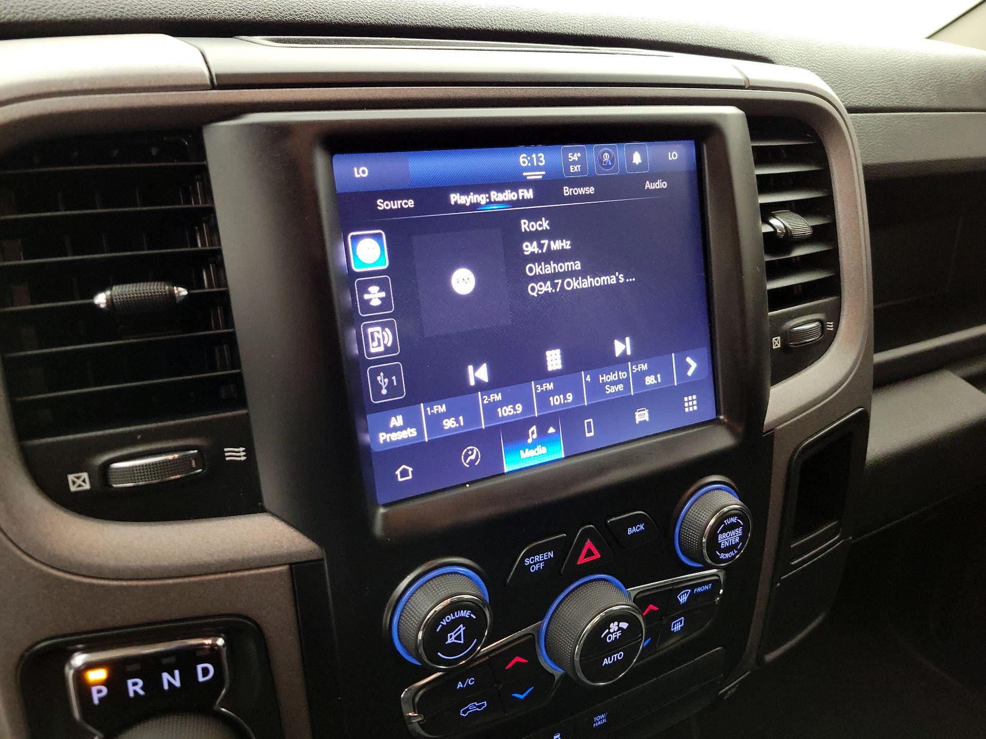 Thumbnail: 2022 RAM 1500 Classic - 15