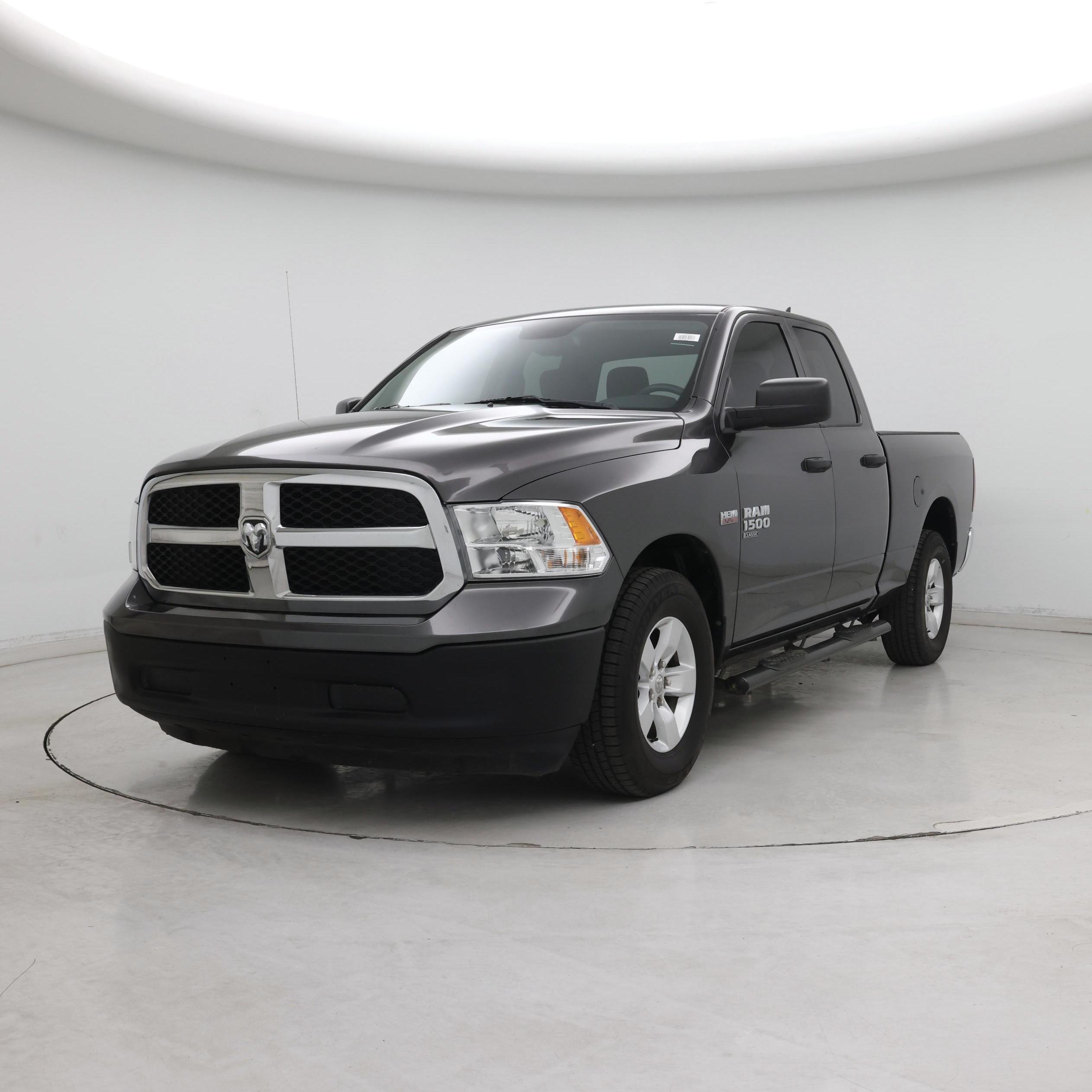 Thumbnail: 2022 RAM 1500 Classic - 4