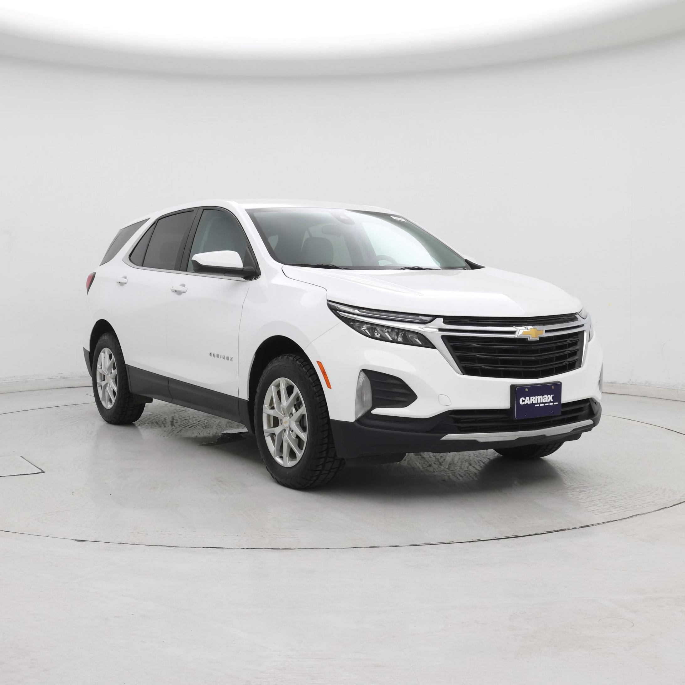 White 2022 Chevrolet Equinox SUV / Crossover Four-Wheel Drive Automatic
