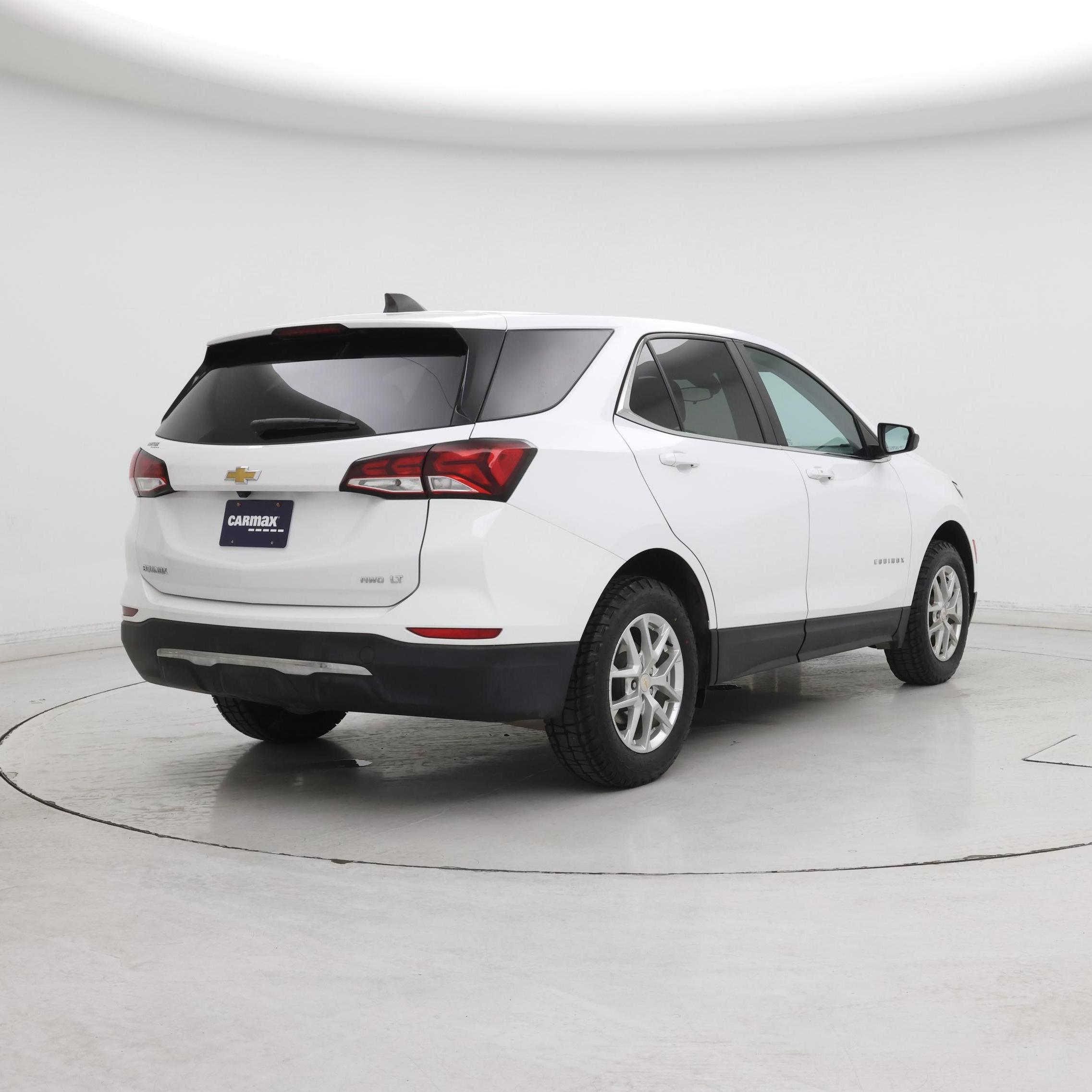 Thumbnail: 2022 Chevrolet Equinox - 8