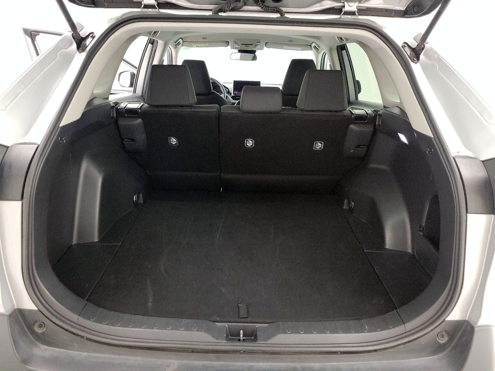 Thumbnail: 2024 Toyota RAV4 - 20