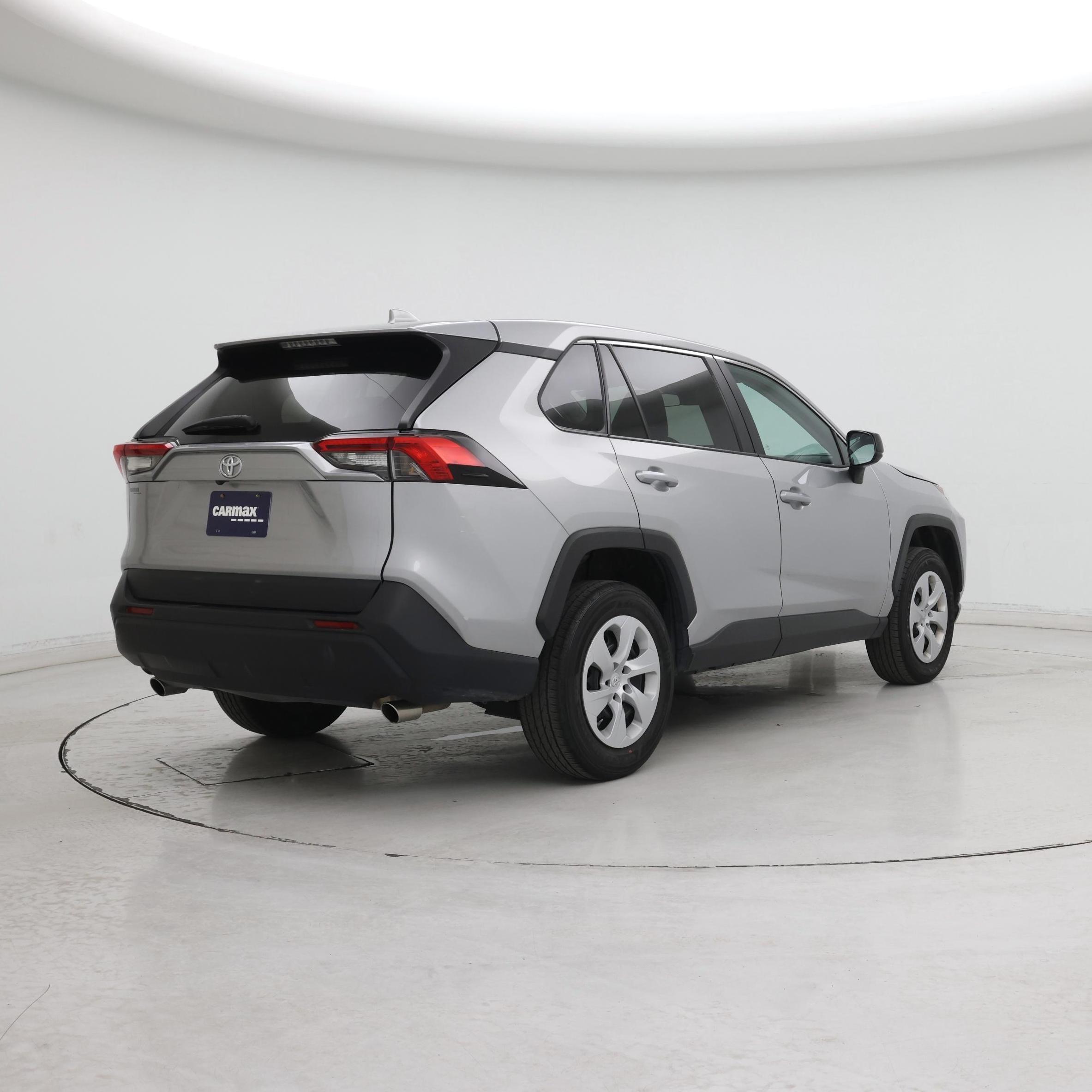 Thumbnail: 2024 Toyota RAV4 - 8