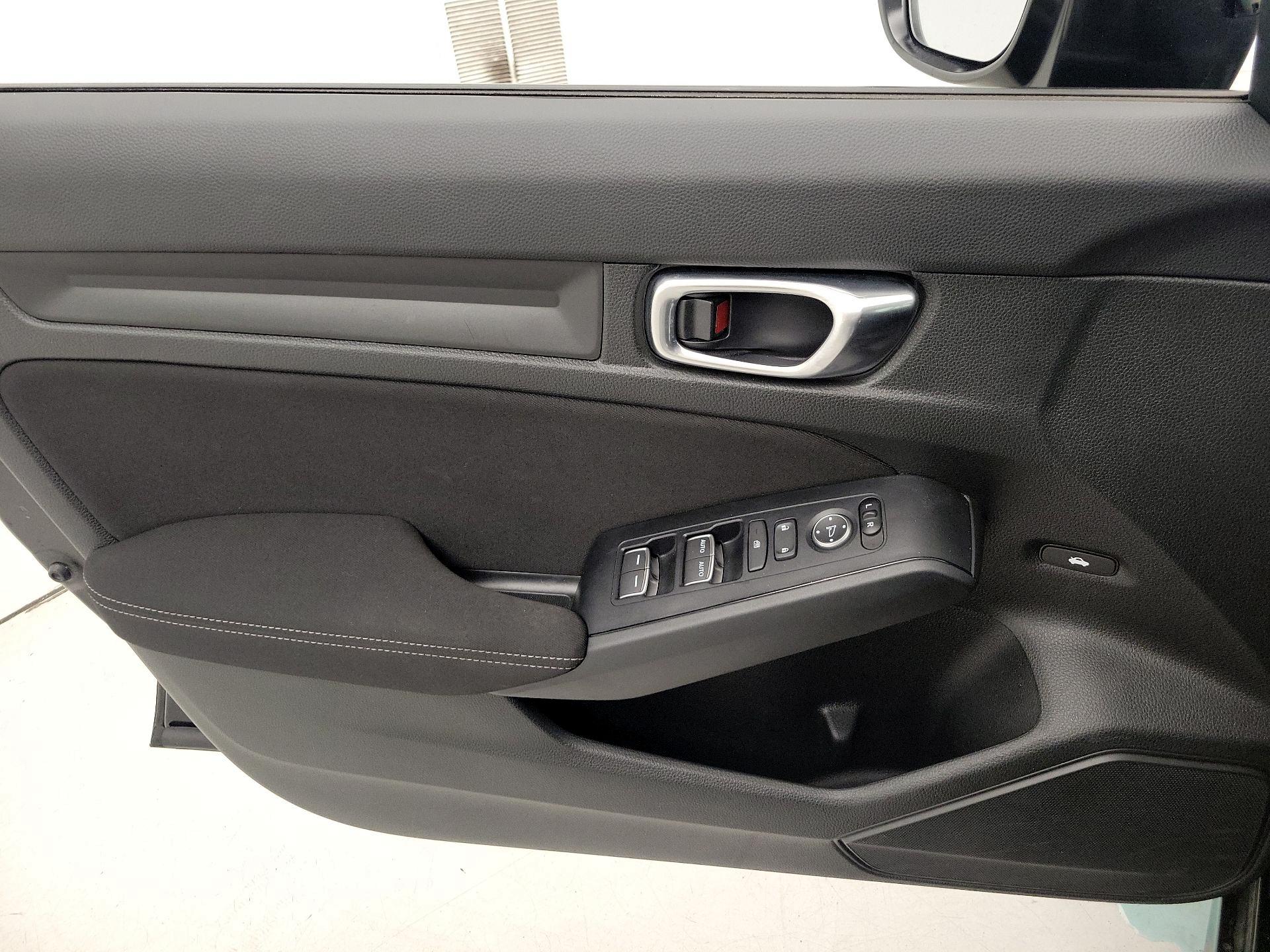 Thumbnail: 2025 Honda Civic - 12