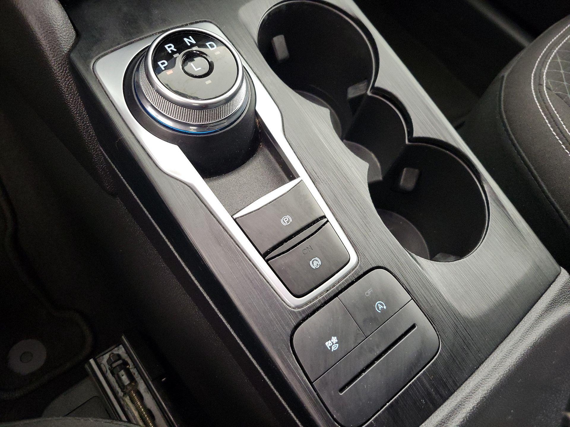 Thumbnail: 2023 Ford Escape - 17