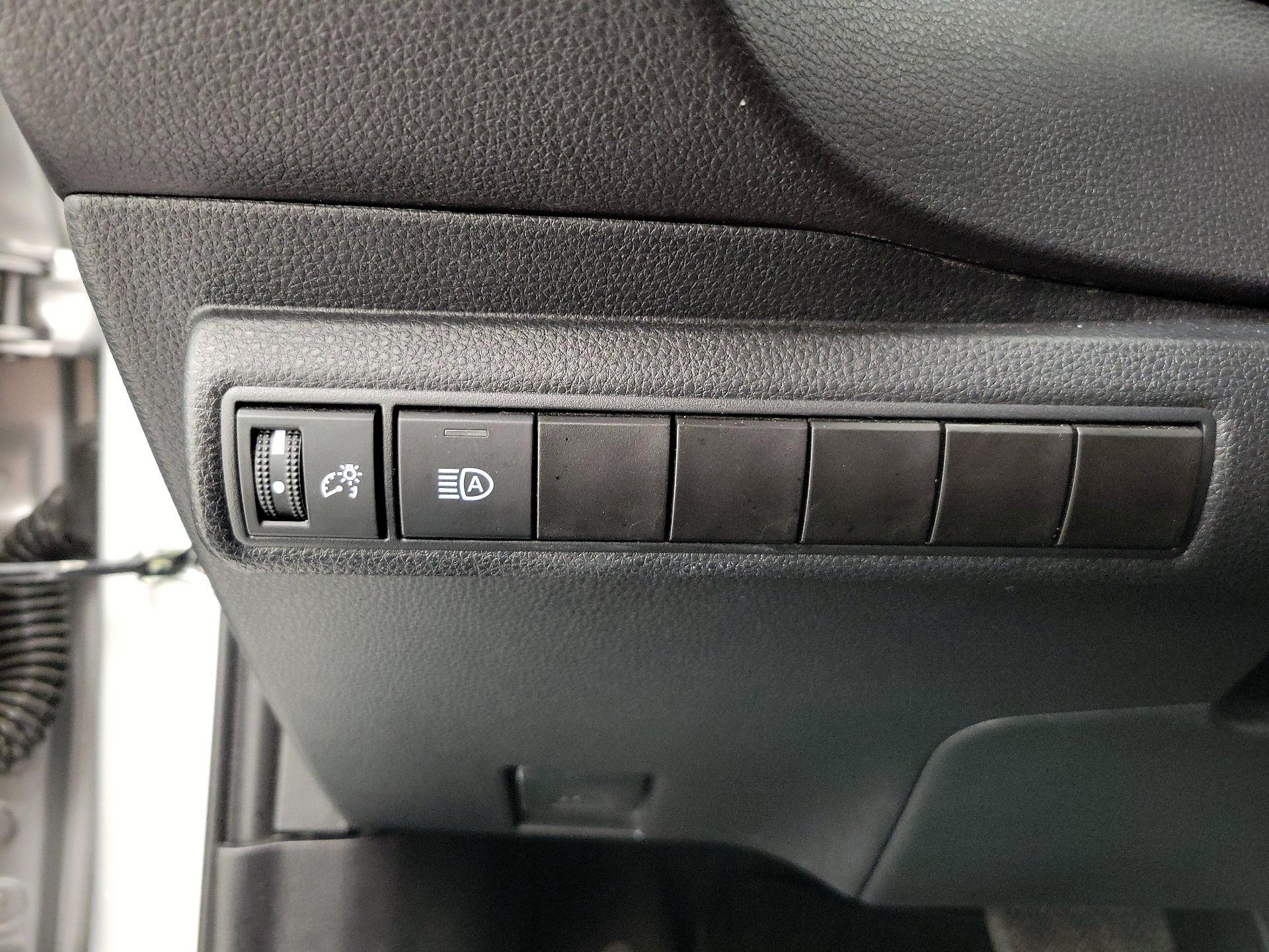 Thumbnail: 2024 Toyota Corolla - 13