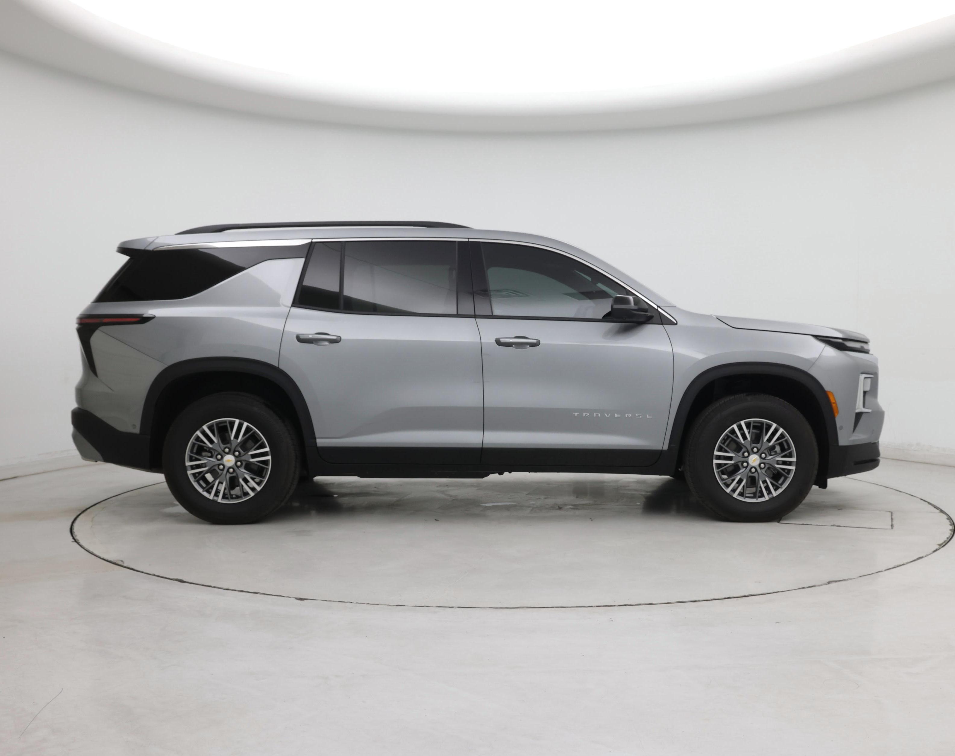 Thumbnail: 2025 Chevrolet Traverse - 7