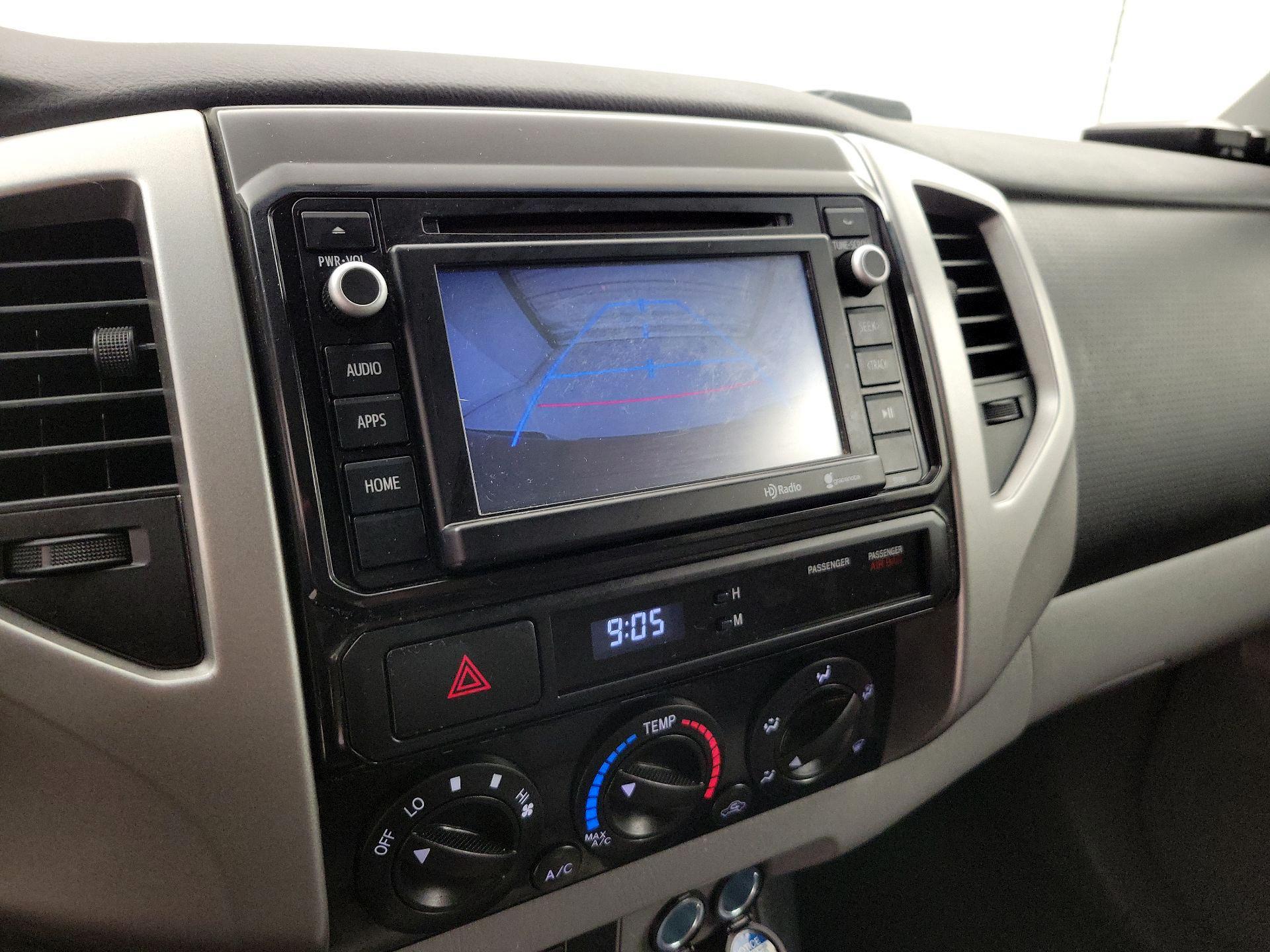 Thumbnail: 2014 Toyota Tacoma - 14