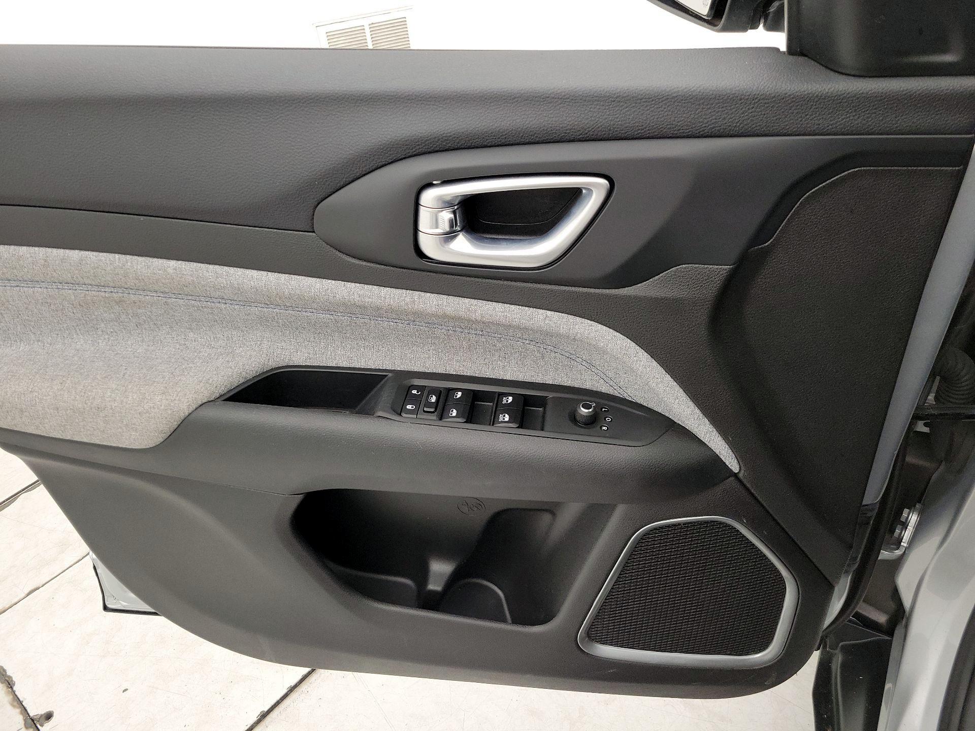 Thumbnail: 2025 Jeep Compass - 12