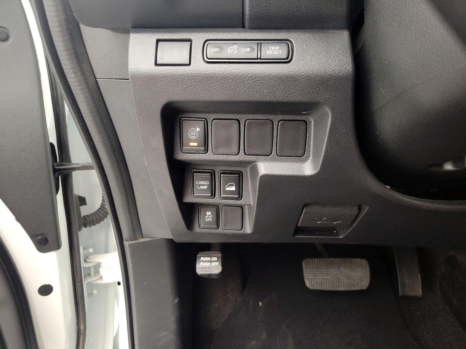 2023 Nissan Frontier SV - Photo 14