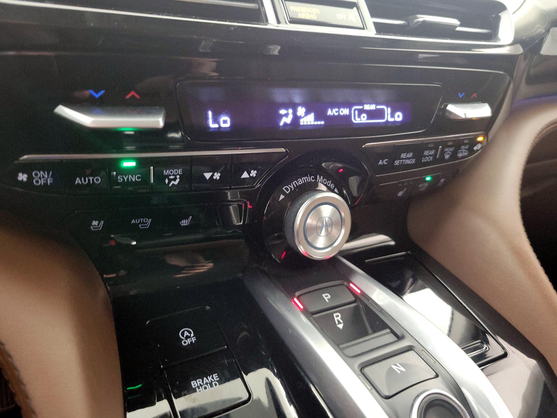 Thumbnail: 2023 Acura MDX - 17