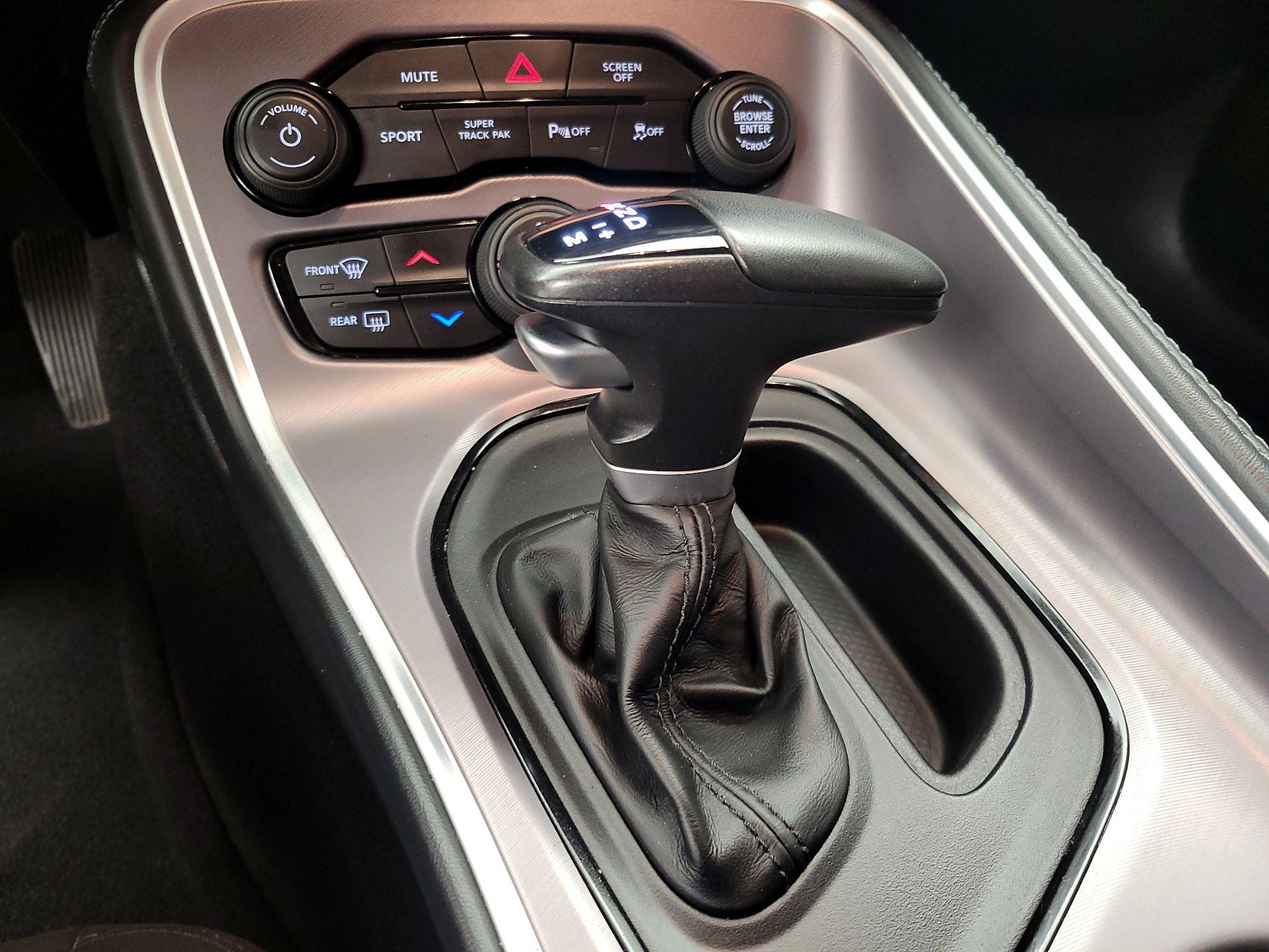 Thumbnail: 2022 Dodge Challenger - 18