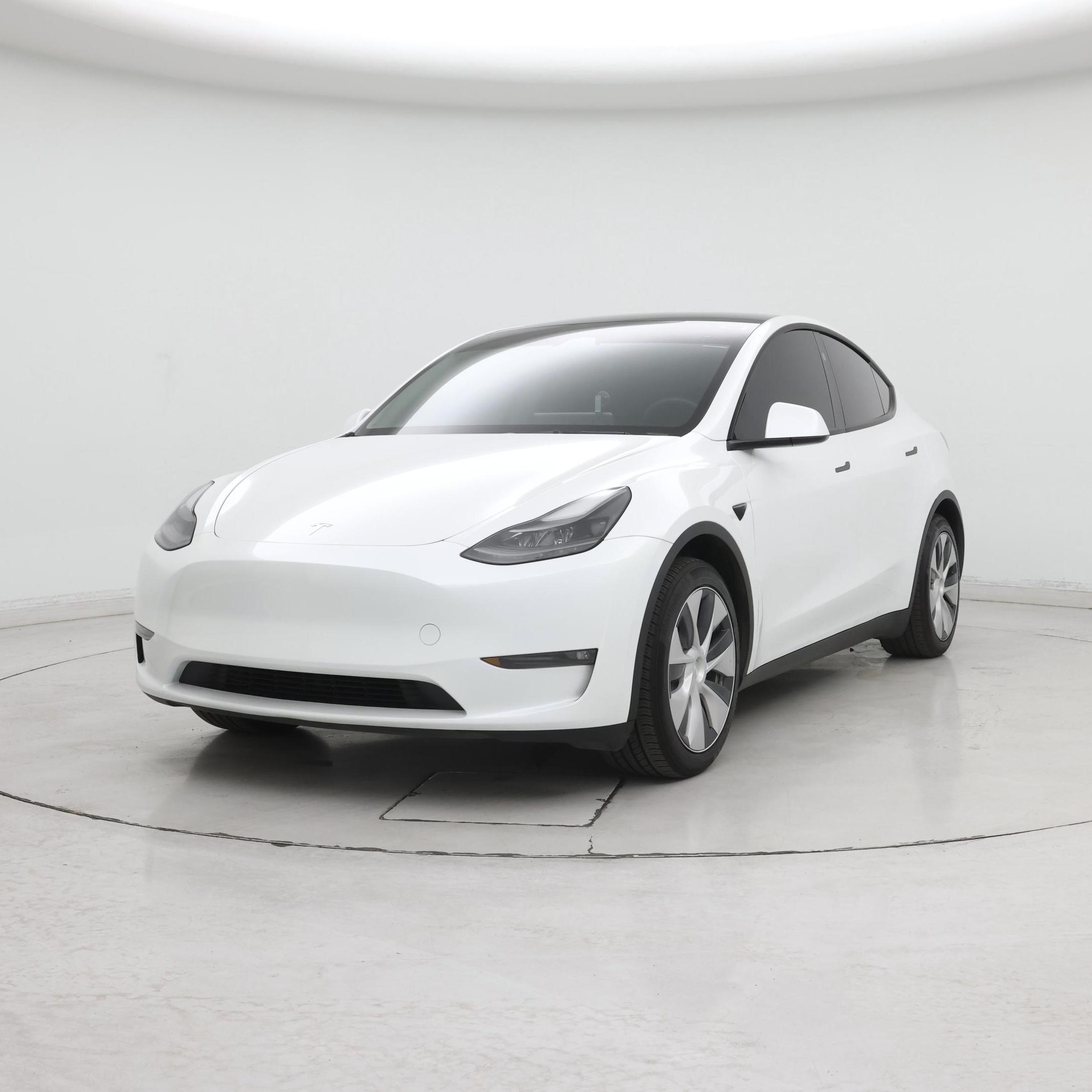 Thumbnail: 2024 Tesla Model Y - 4