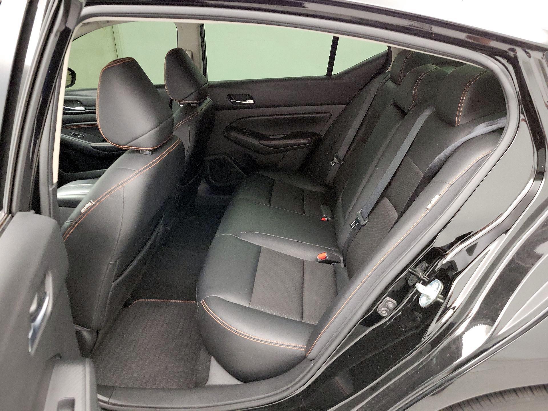 Thumbnail: 2020 Nissan Altima - 19