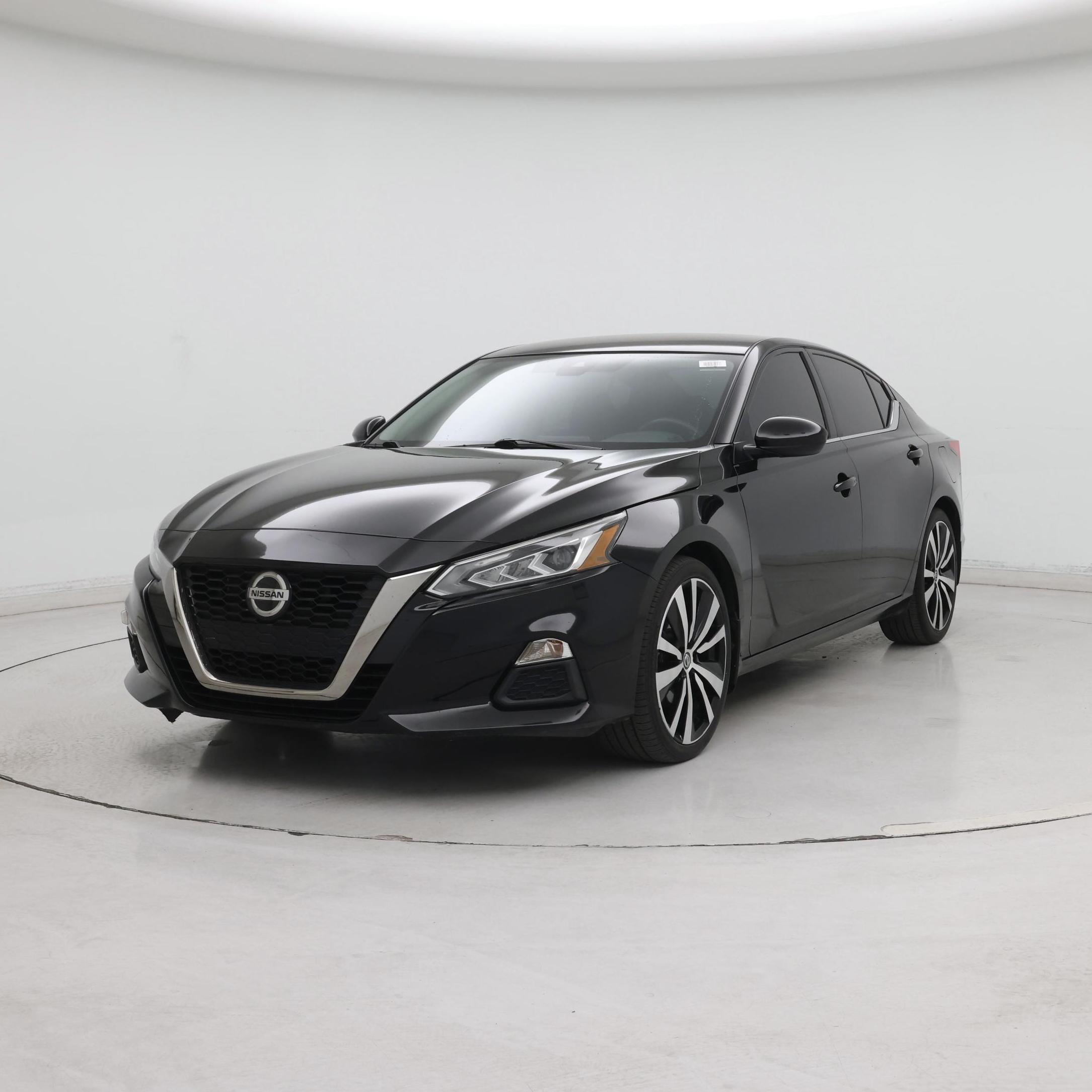 Thumbnail: 2020 Nissan Altima - 4