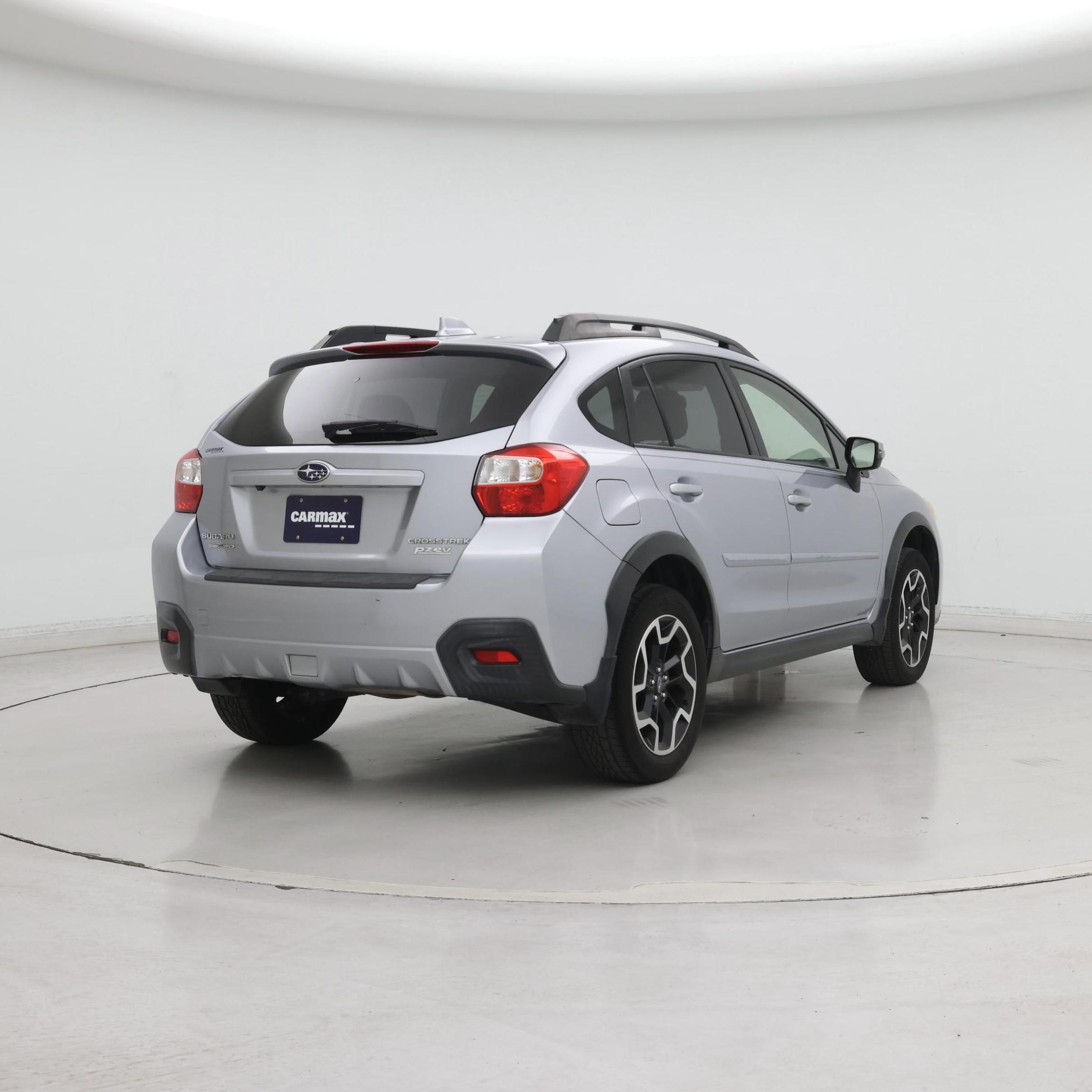 Thumbnail: 2016 Subaru XV Crosstrek - 8