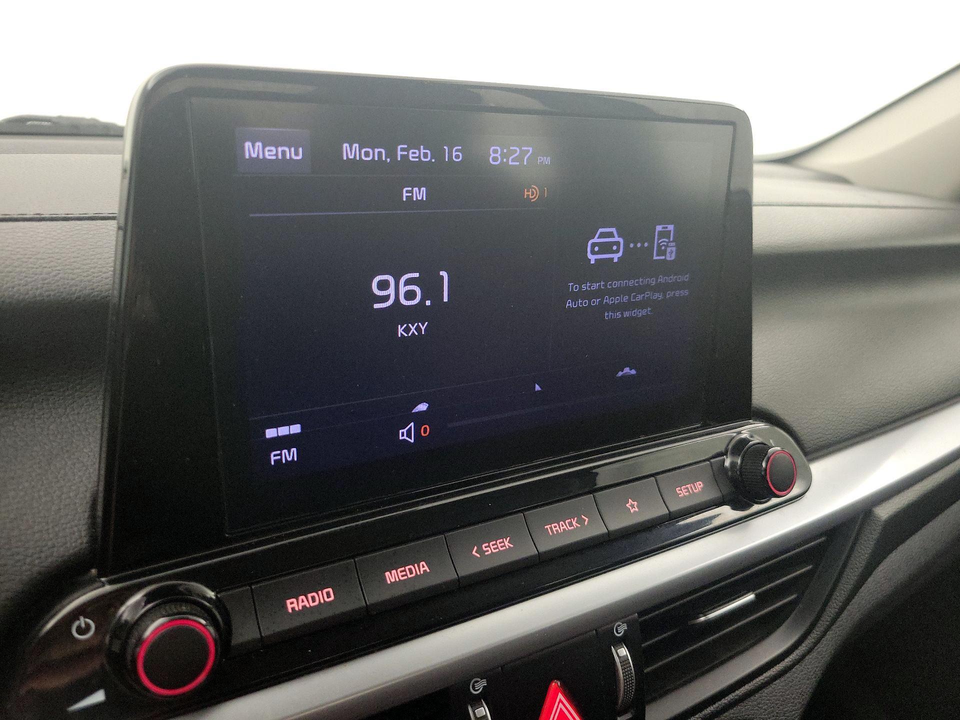 Thumbnail: 2023 Kia Forte - 15