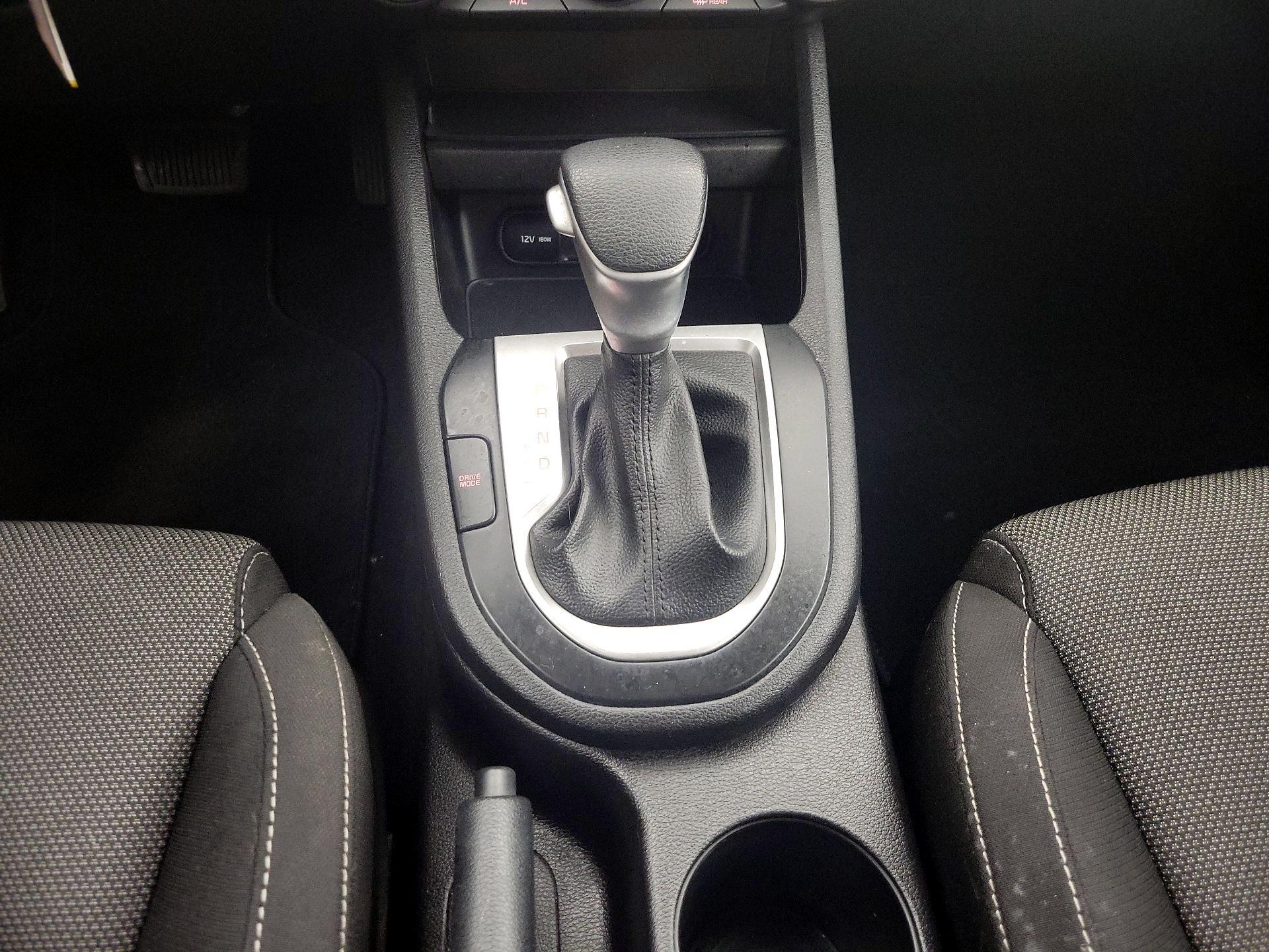 Thumbnail: 2023 Kia Forte - 17