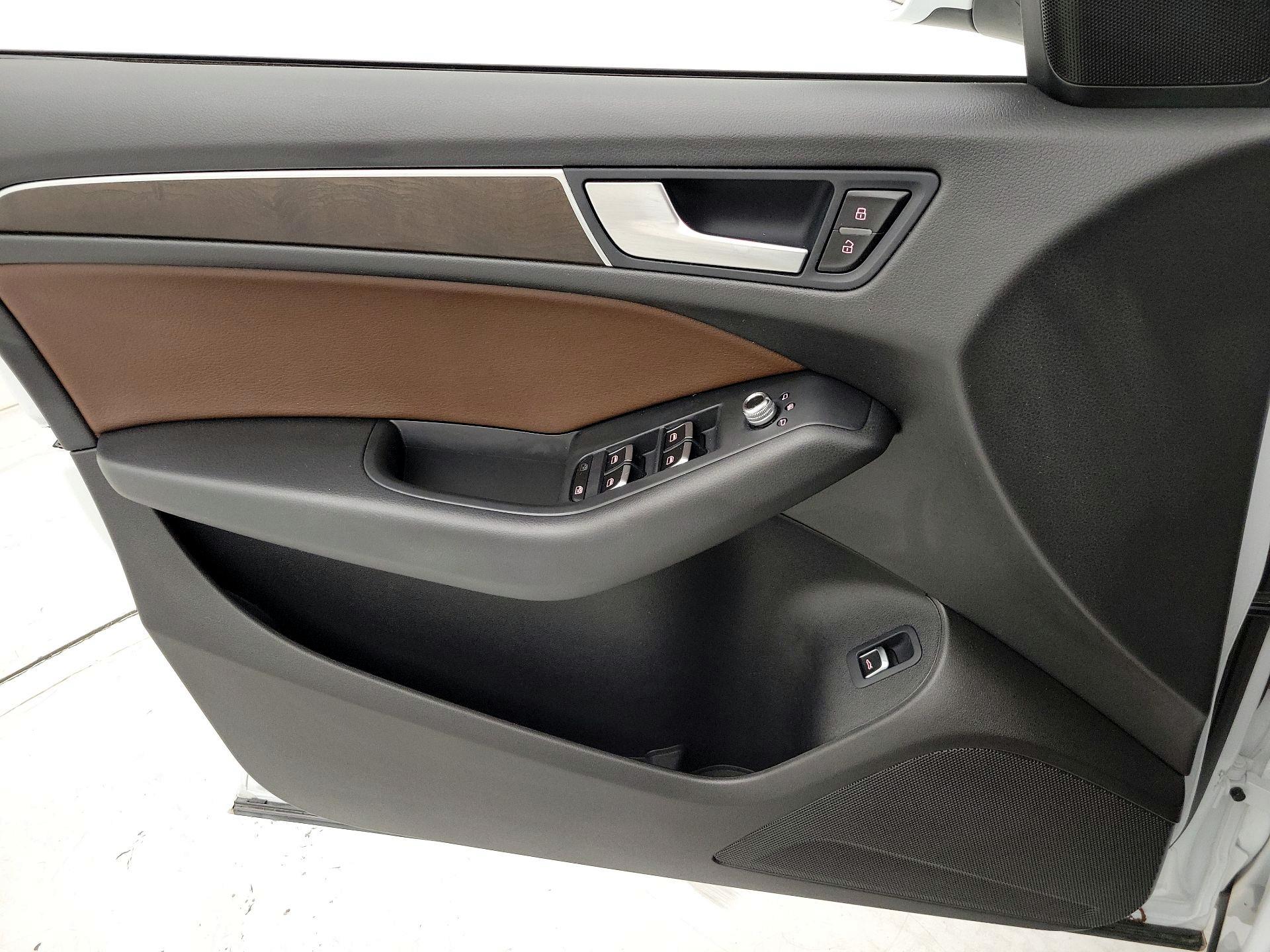 Thumbnail: 2017 Audi Q5 - 12