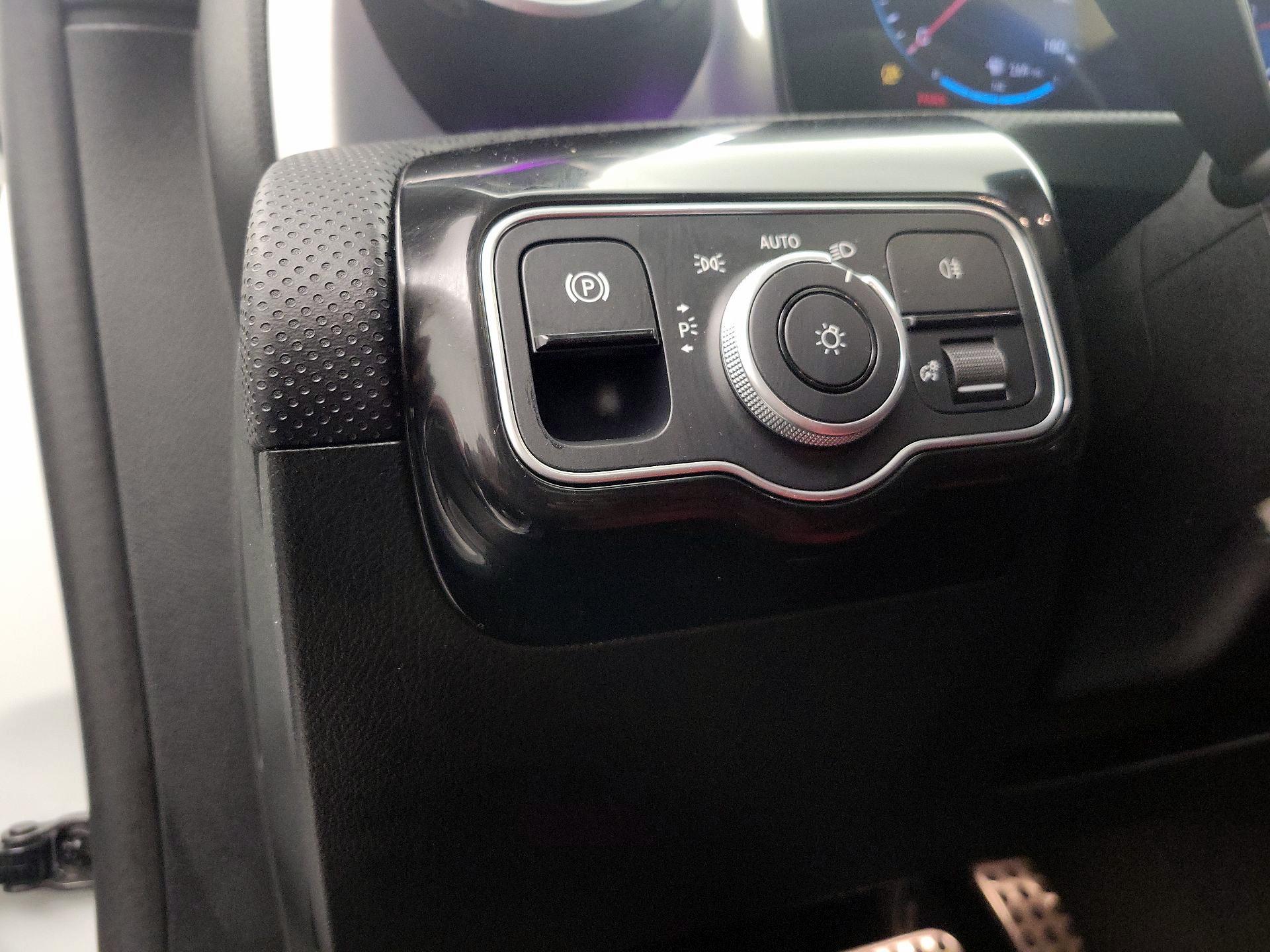 Thumbnail: 2023 Mercedes-Benz CLA - 11