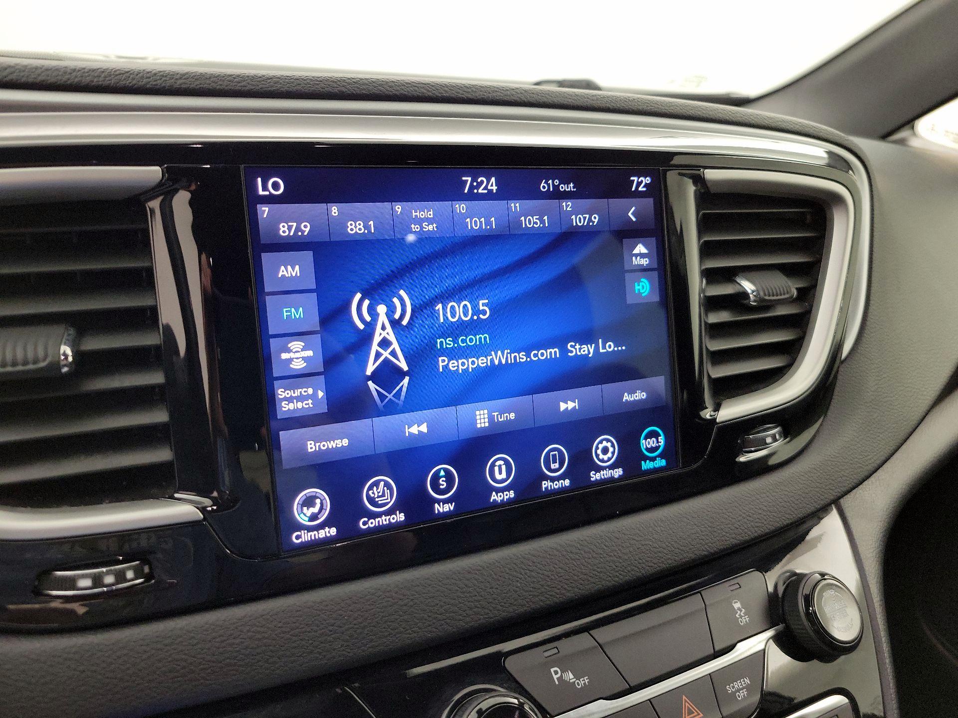 Thumbnail: 2020 Chrysler Pacifica - 16