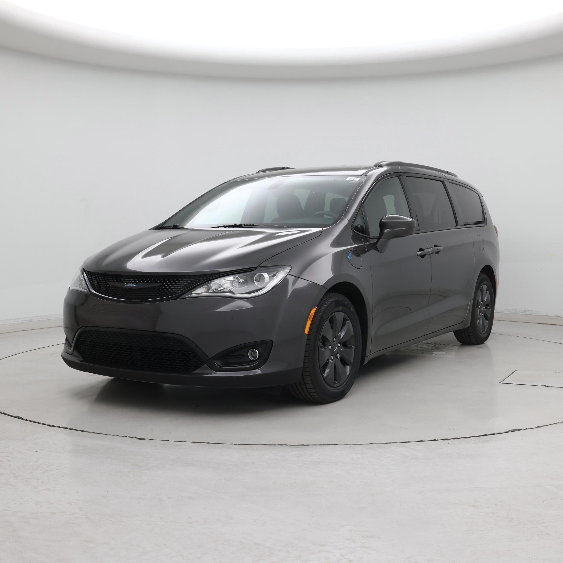 Thumbnail: 2020 Chrysler Pacifica - 4