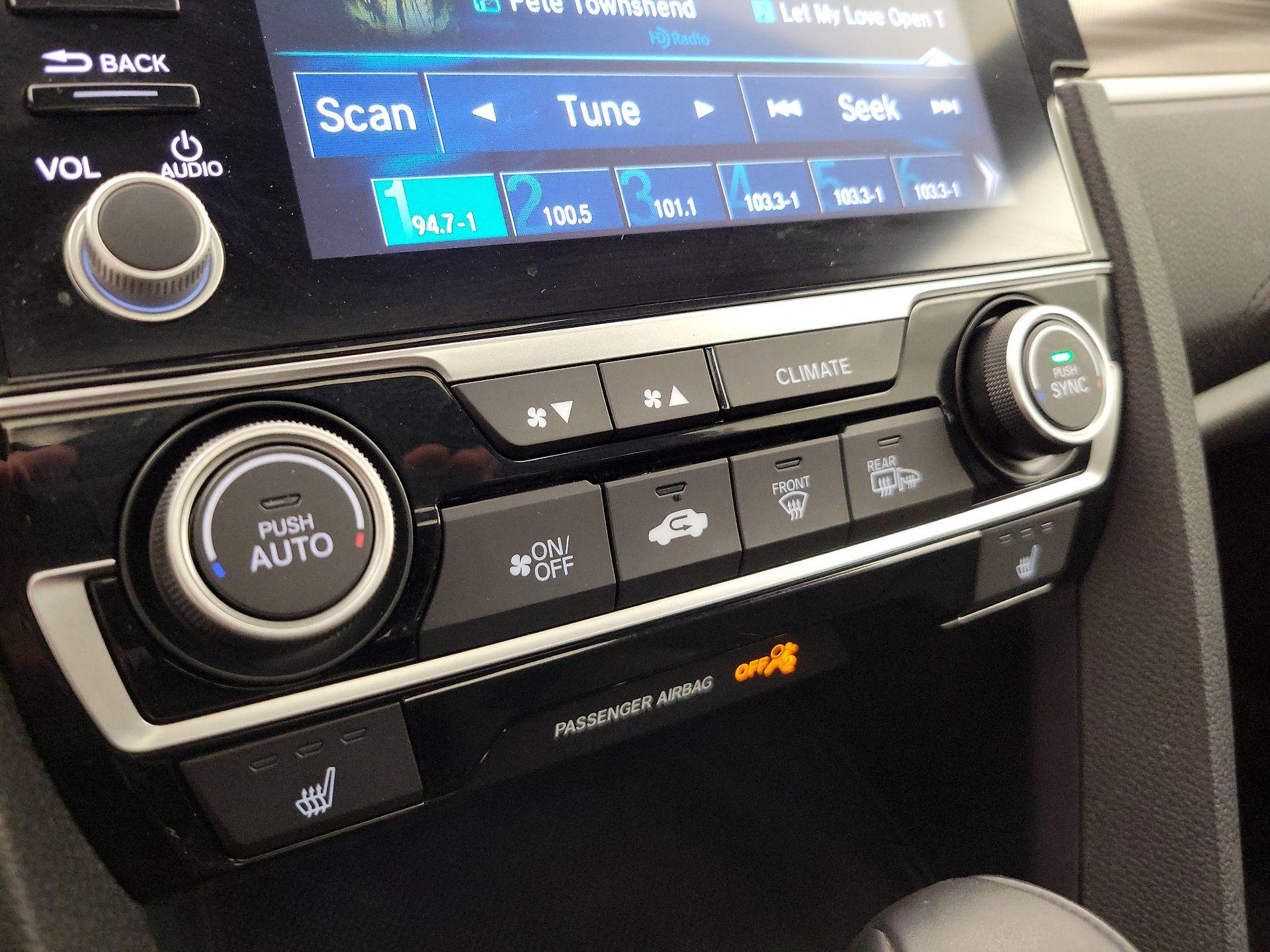 Thumbnail: 2019 Honda Civic - 17