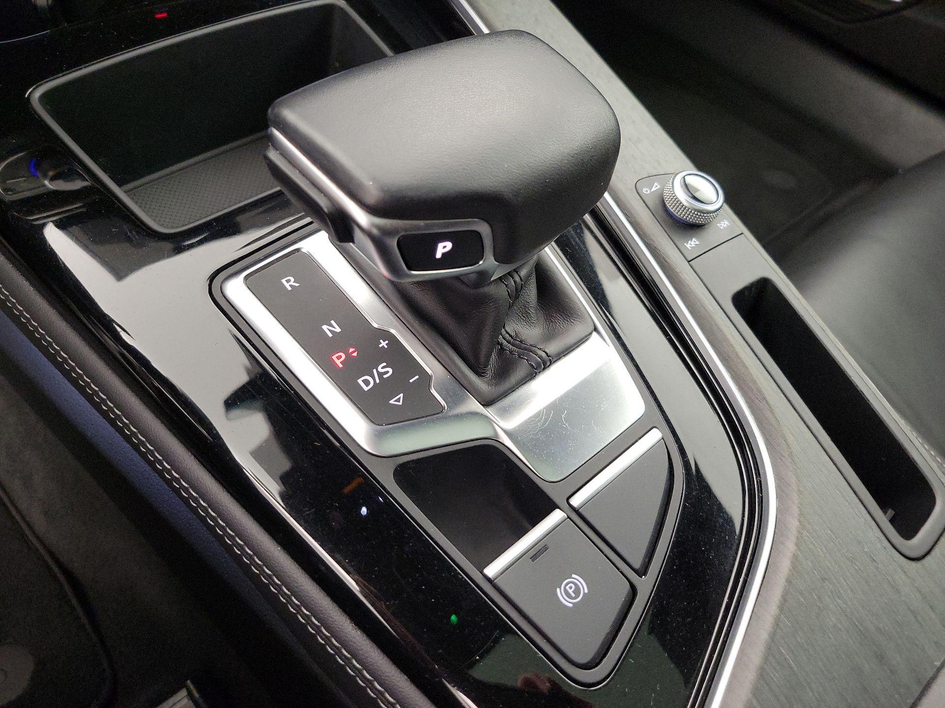 Thumbnail: 2021 Audi A4 - 17