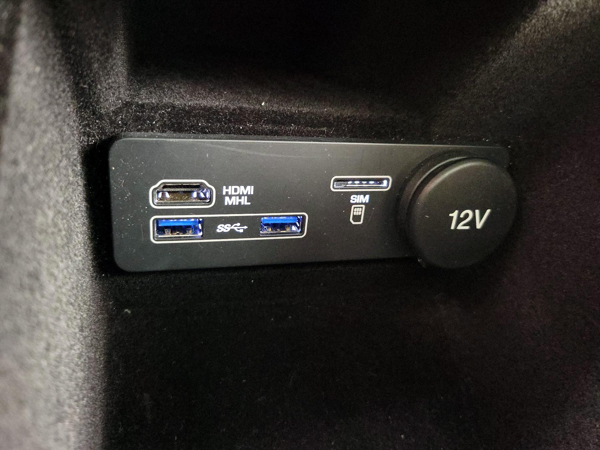 Thumbnail: 2016 Jaguar XJ - 19