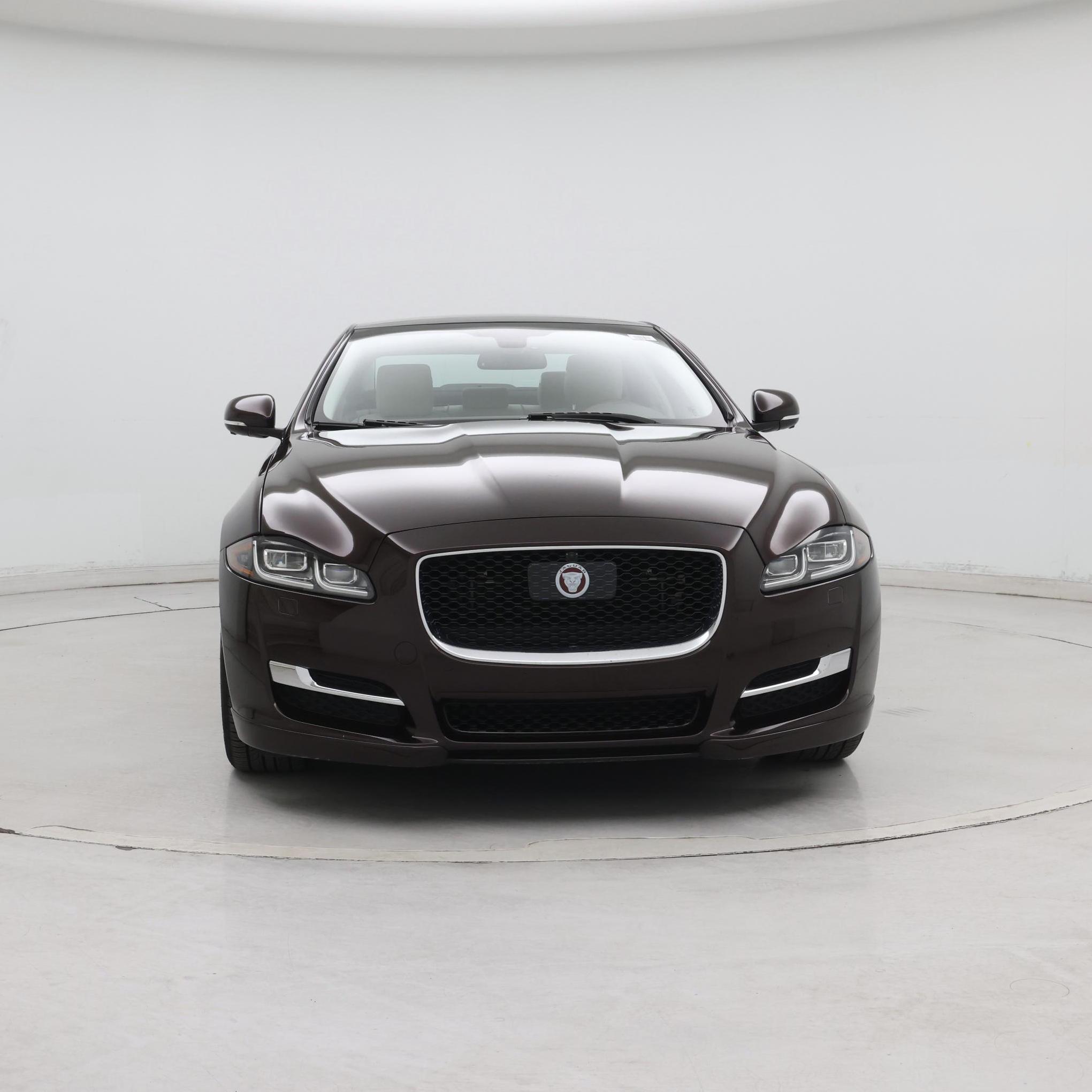 Thumbnail: 2016 Jaguar XJ - 5