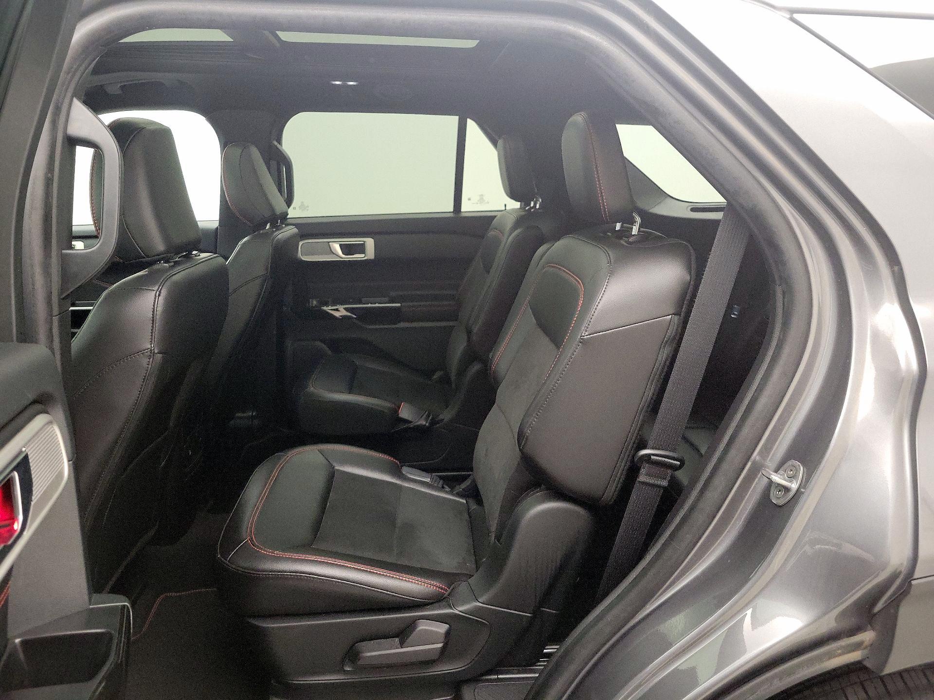 Thumbnail: 2022 Ford Explorer - 19