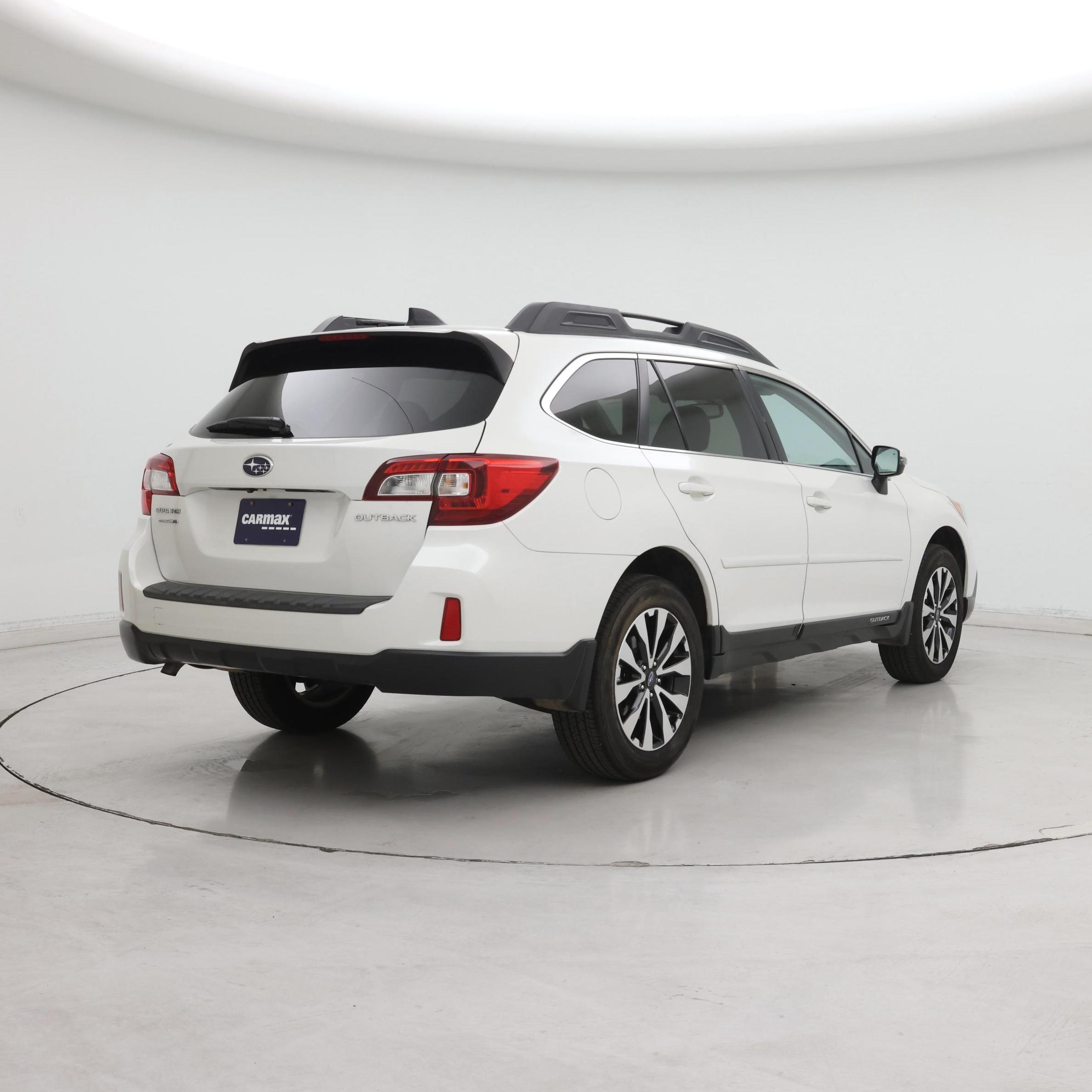 Thumbnail: 2016 Subaru Outback - 8