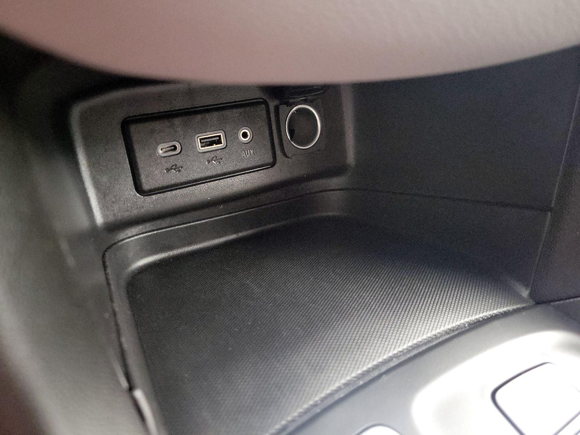 Thumbnail: 2024 Chevrolet Equinox - 18