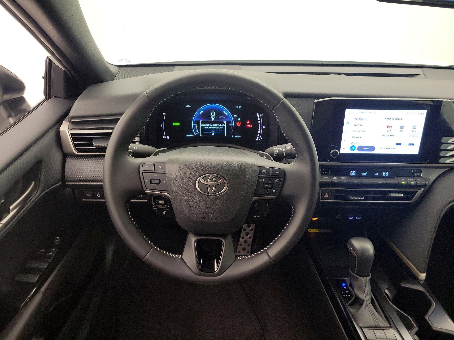 Thumbnail: 2025 Toyota Camry - 10