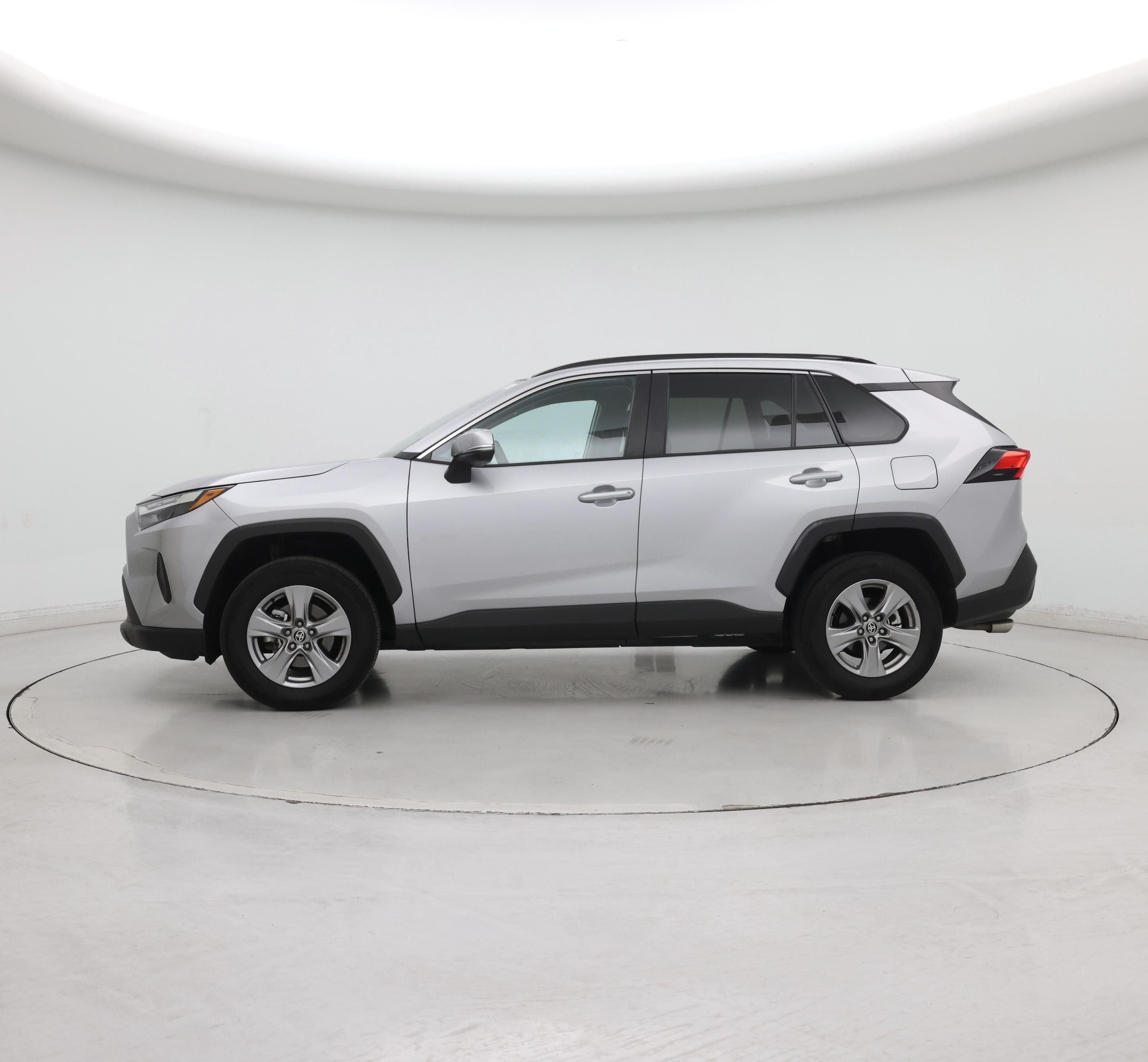 Thumbnail: 2024 Toyota RAV4 - 3