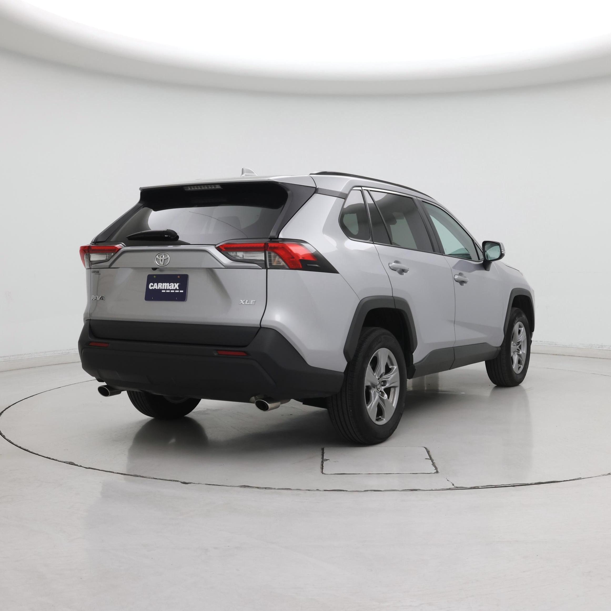 Thumbnail: 2024 Toyota RAV4 - 8