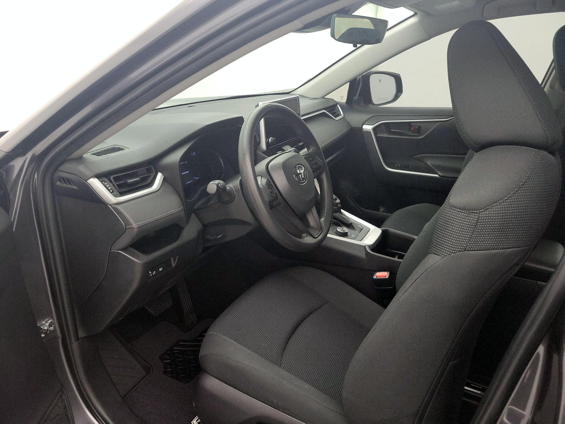 Thumbnail: 2024 Toyota RAV4 - 11