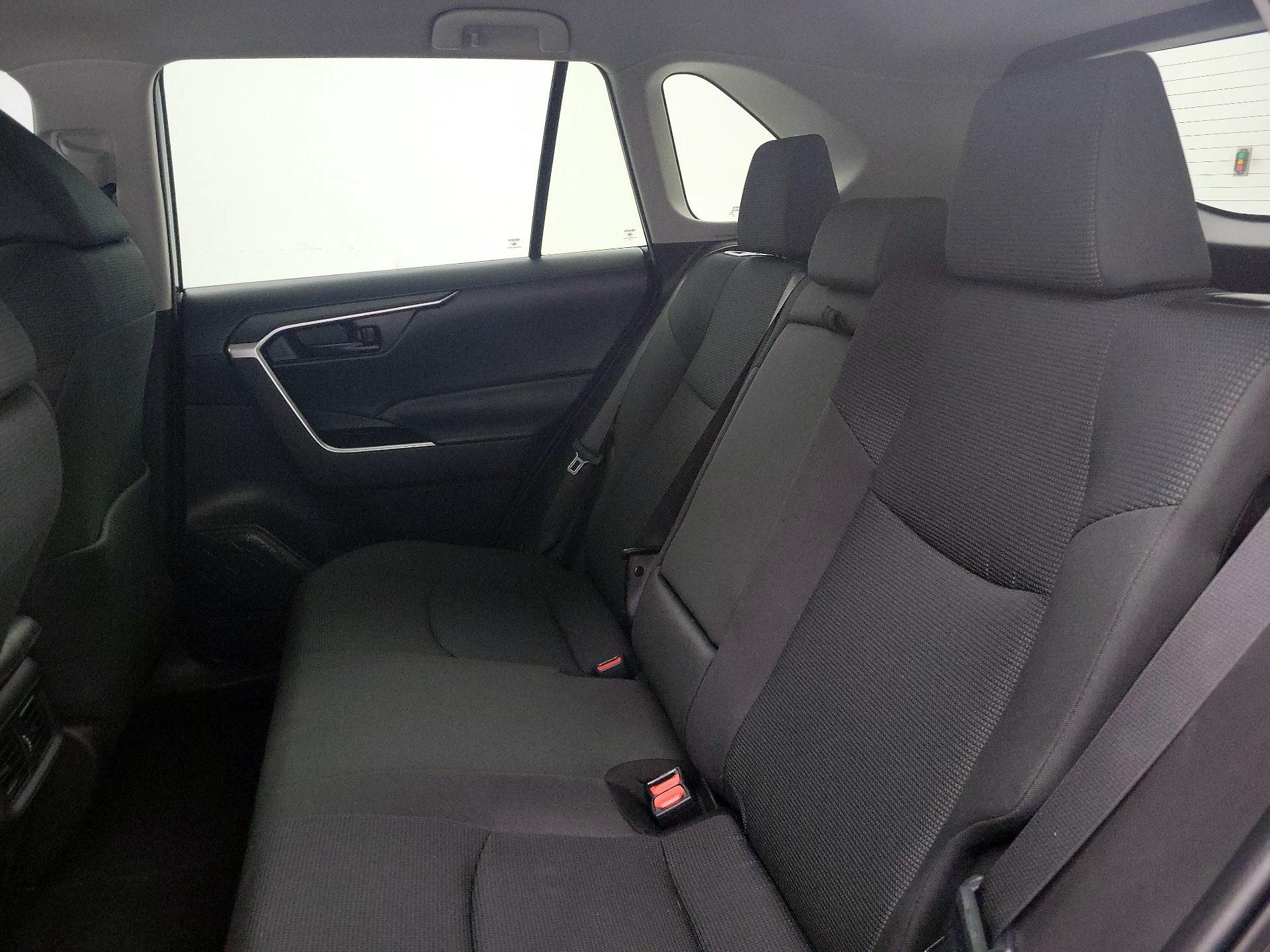 Thumbnail: 2024 Toyota RAV4 - 19