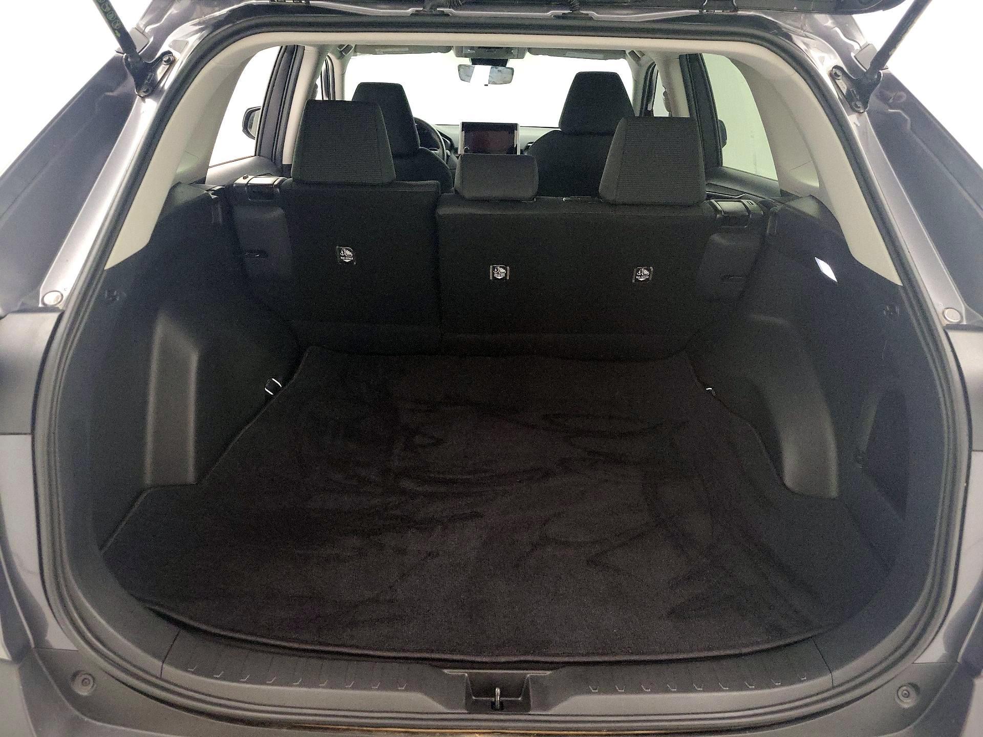 Thumbnail: 2024 Toyota RAV4 - 20