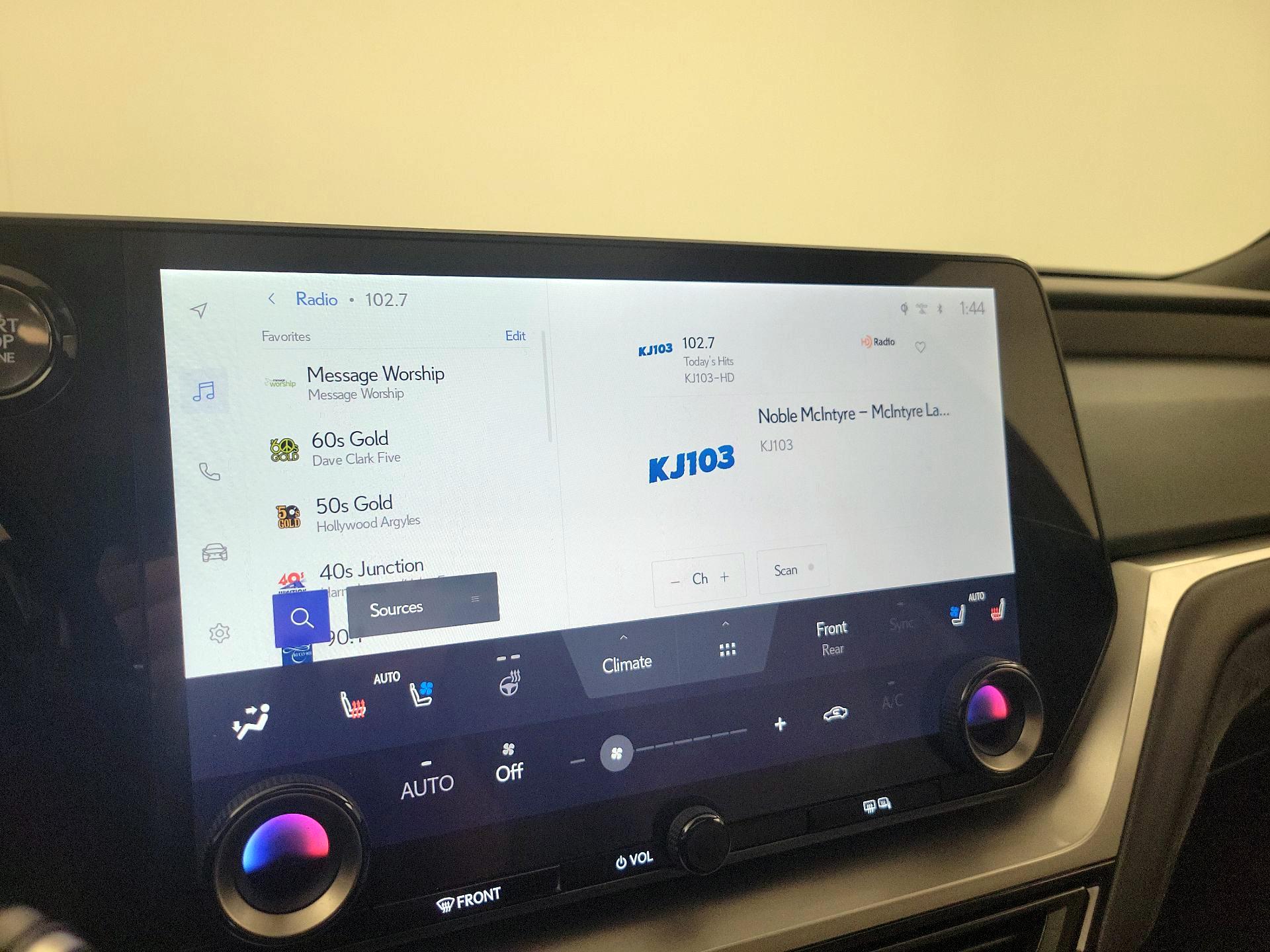 Thumbnail: 2024 Lexus TX - 15